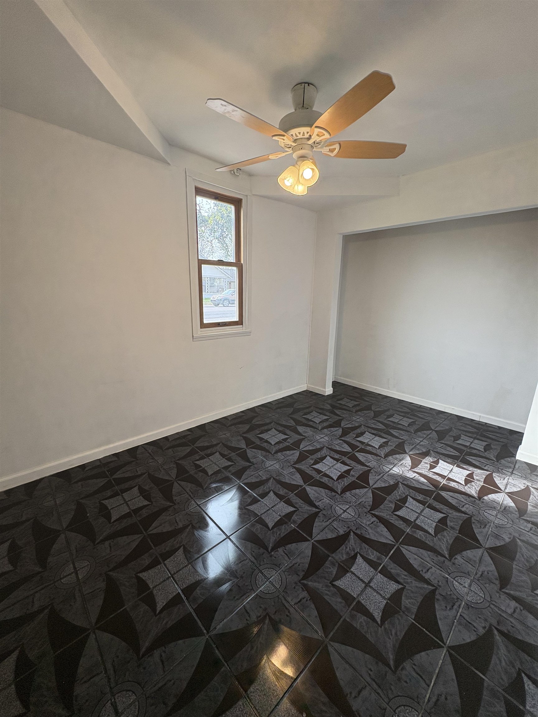 428 N Meridian Avenue Wichita KS 67203