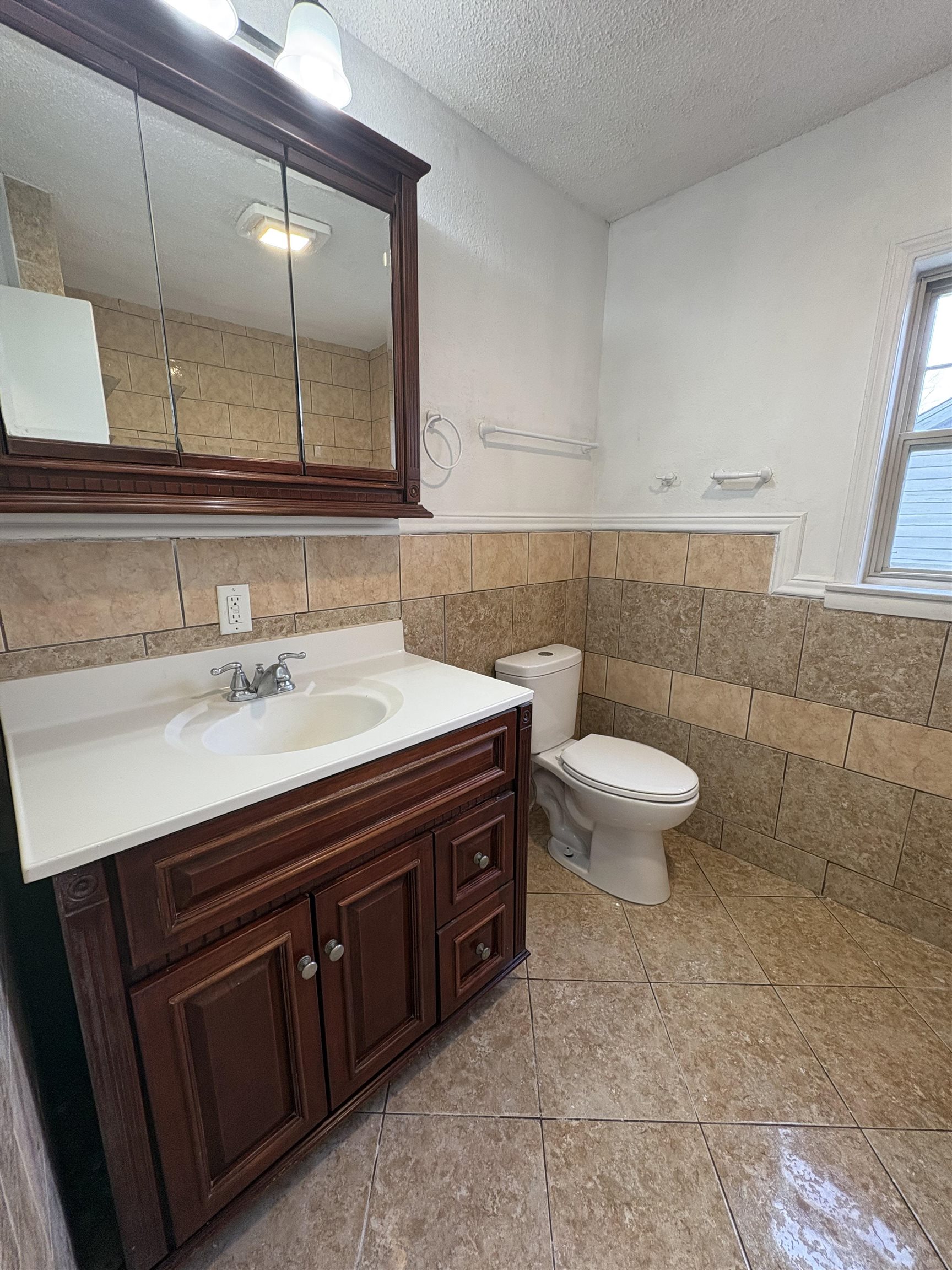 428 N Meridian Avenue Wichita KS 67203