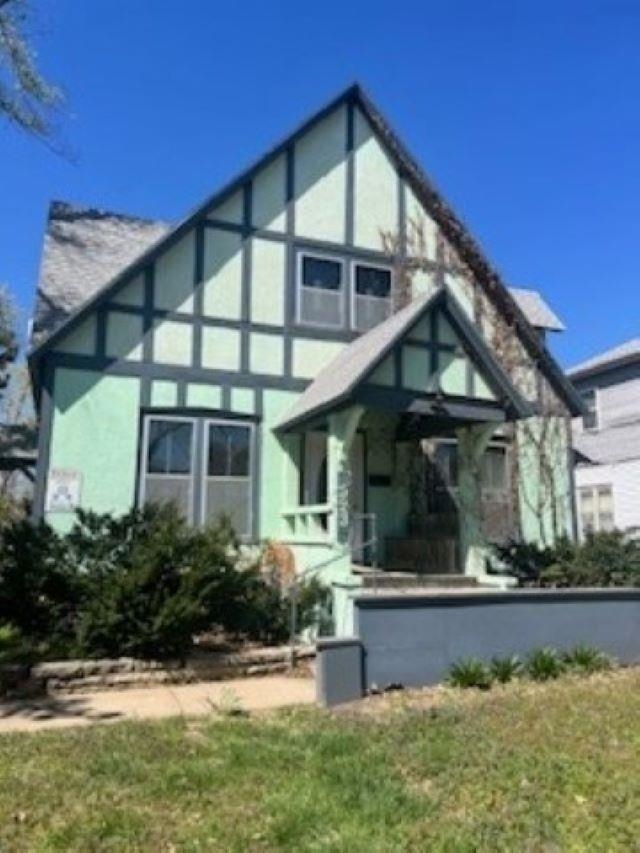 923 Mansfield Street Winfield KS 67156