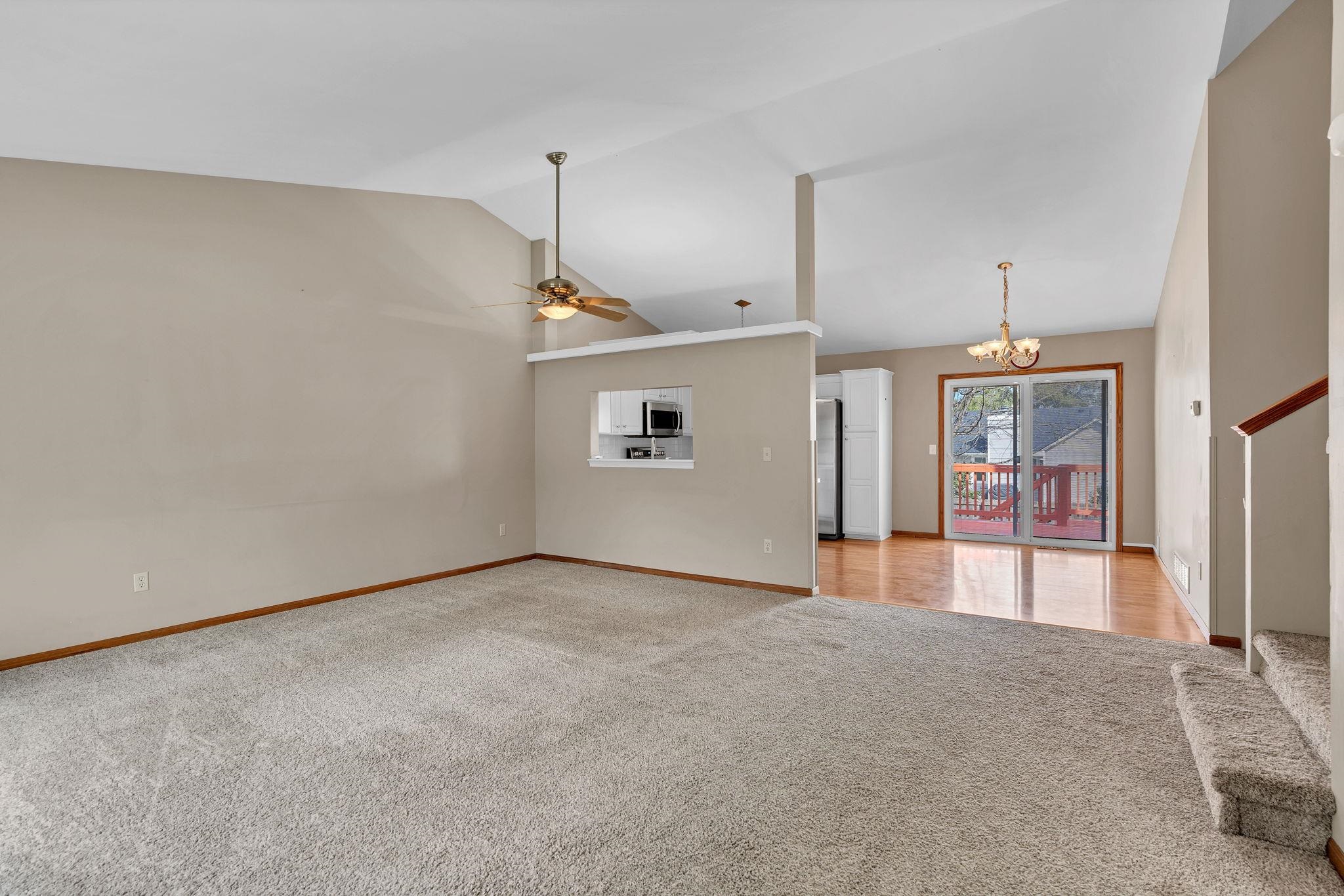 832 E Hawthorne Drive Derby KS 67037