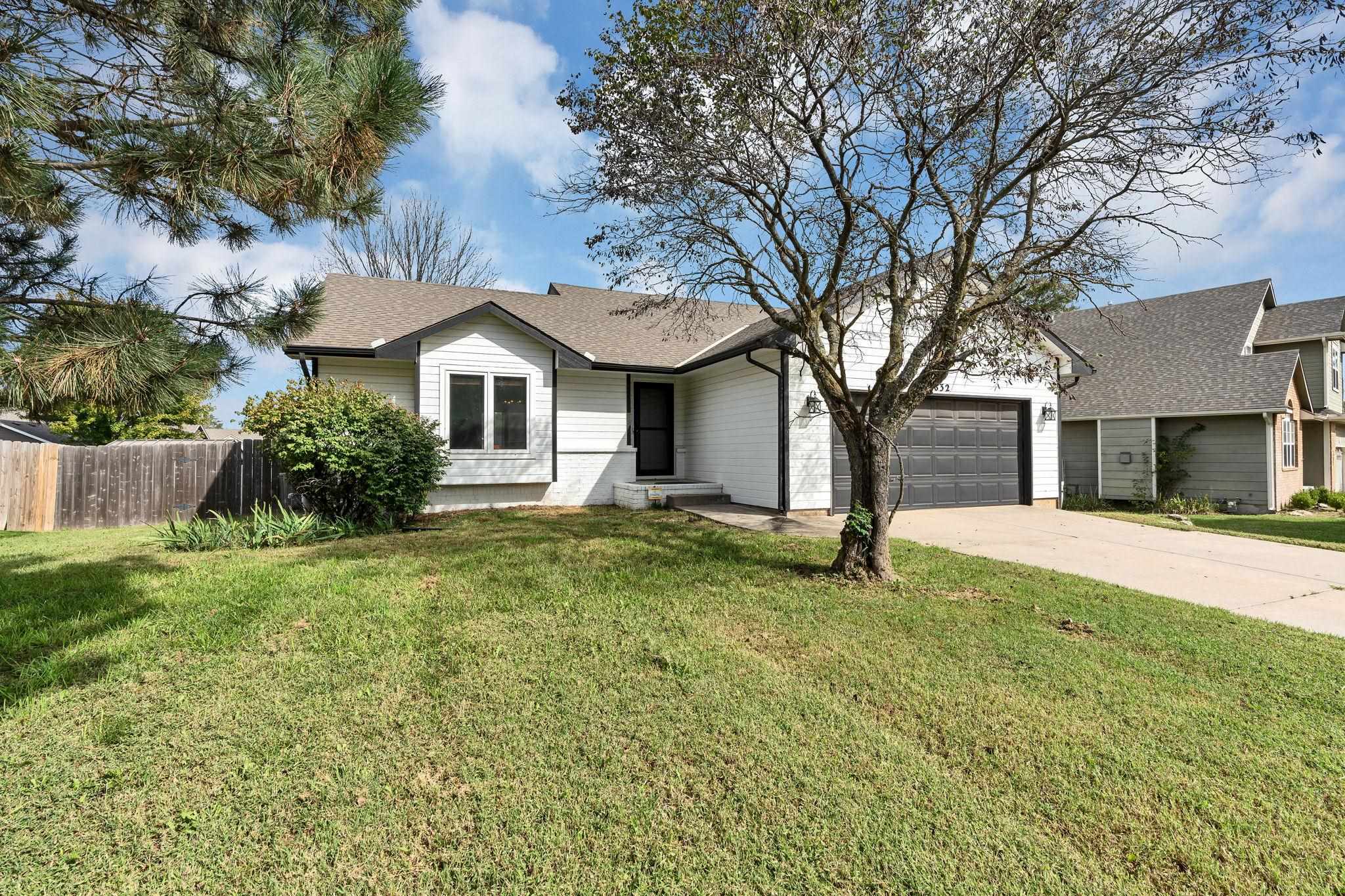 832 E Hawthorne Drive Derby KS 67037