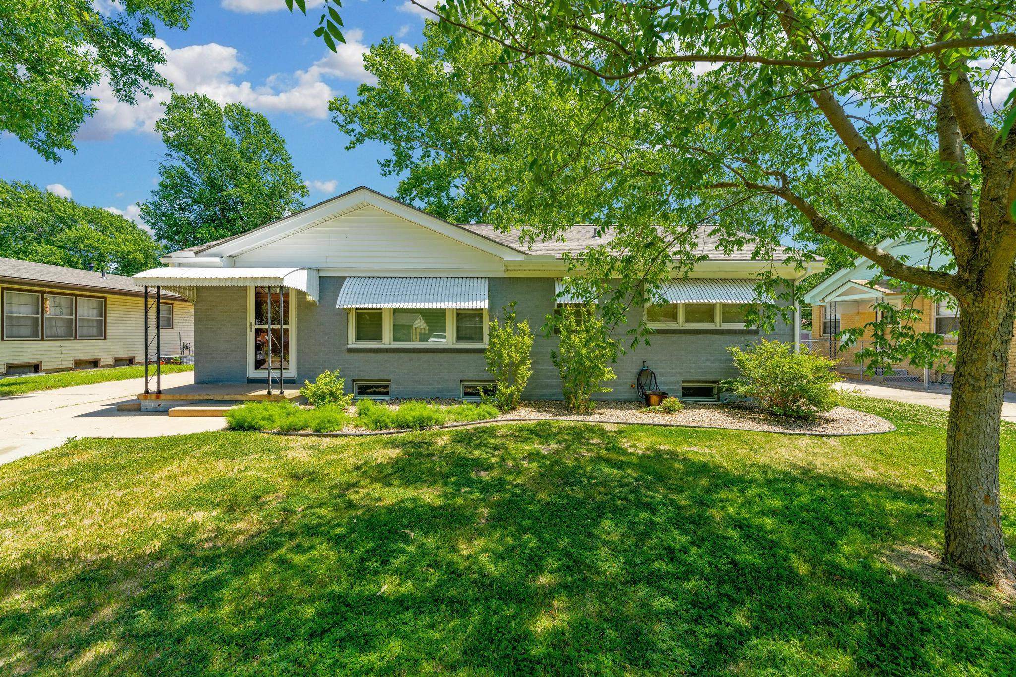 1932 N Sheridan Street Wichita KS 67203