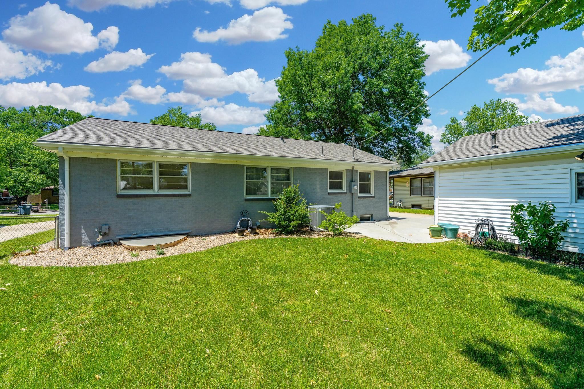 1932 N Sheridan Street Wichita KS 67203