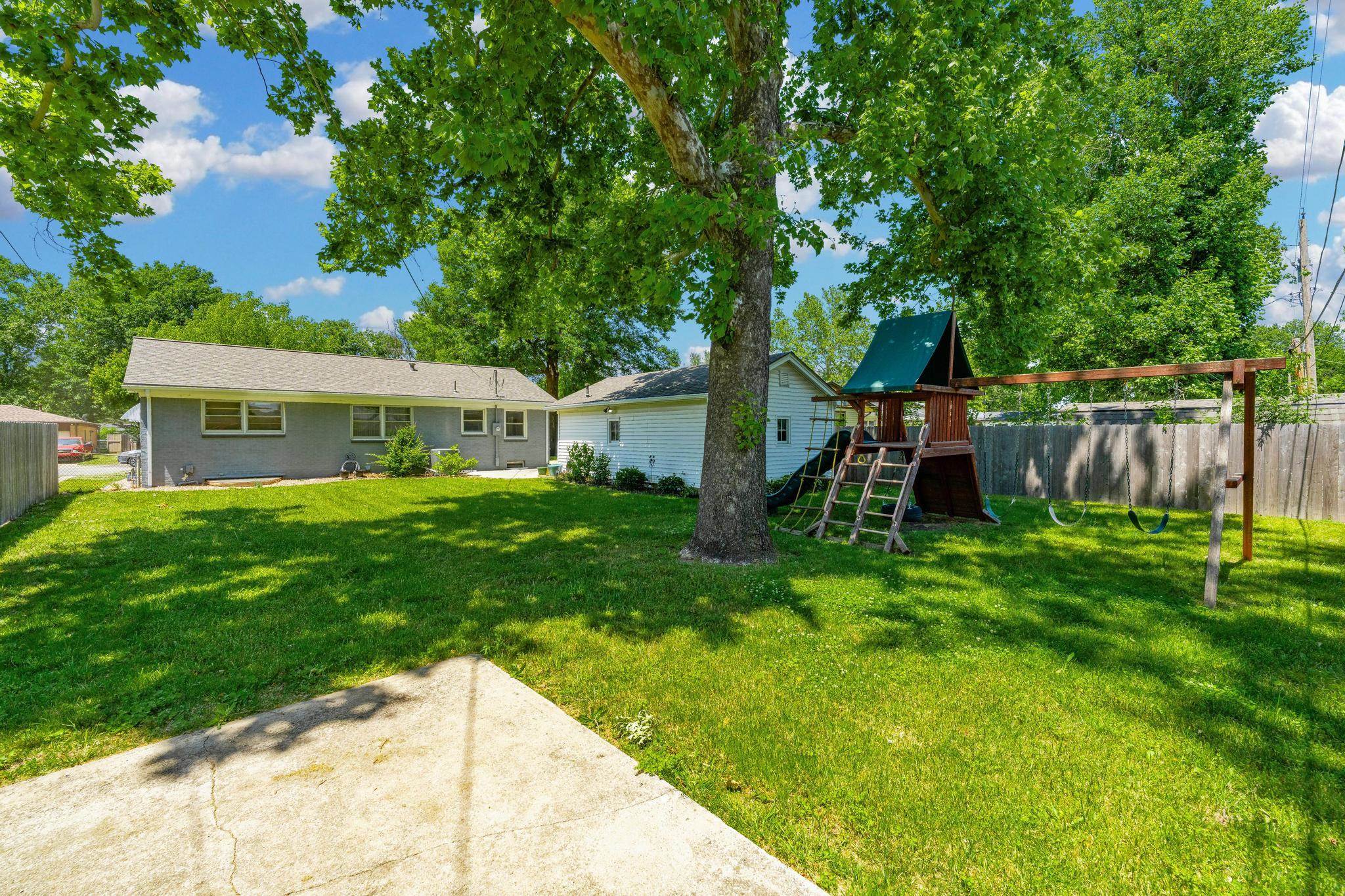 1932 N Sheridan Street Wichita KS 67203