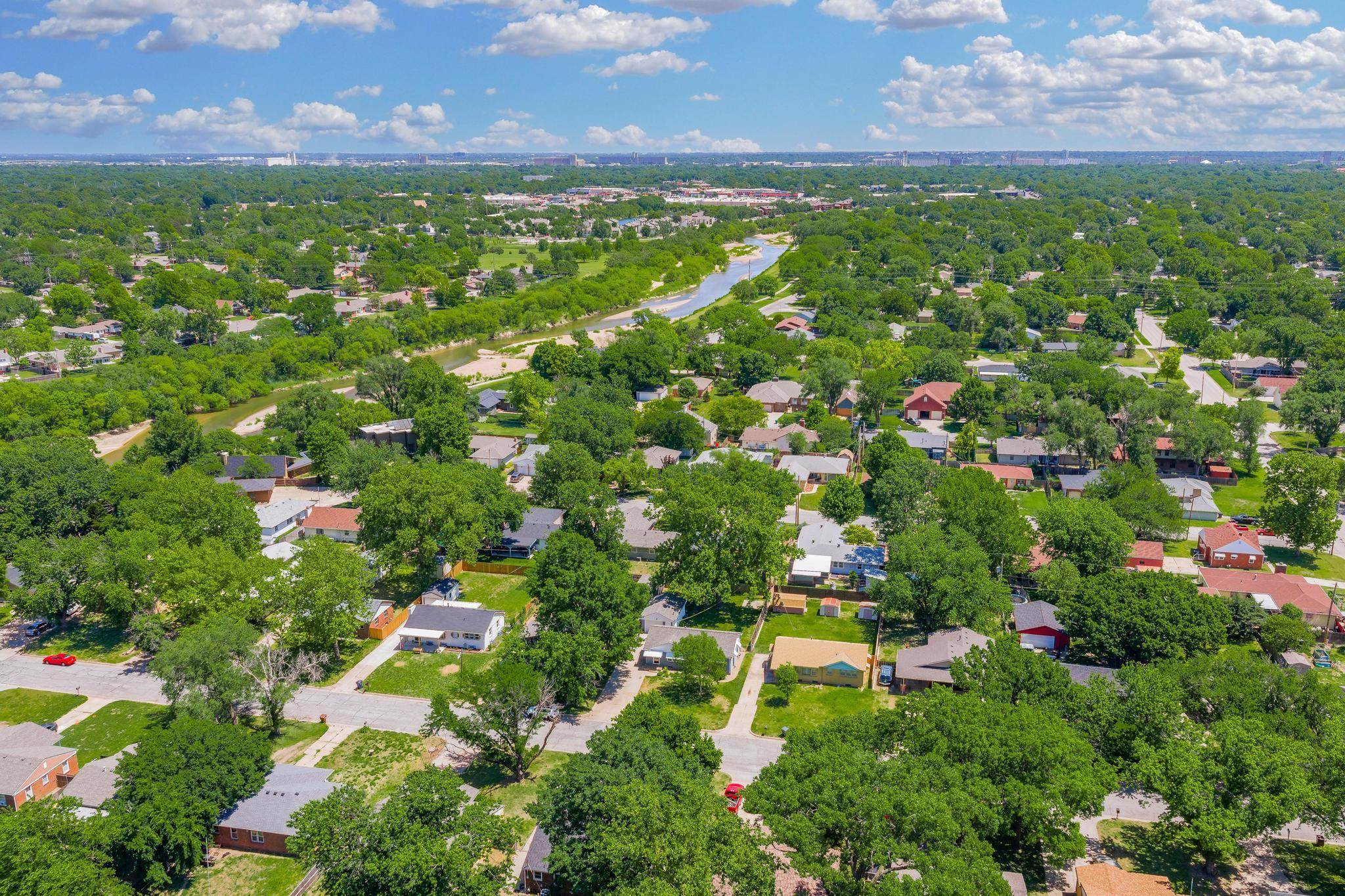 1932 N Sheridan Street Wichita KS 67203