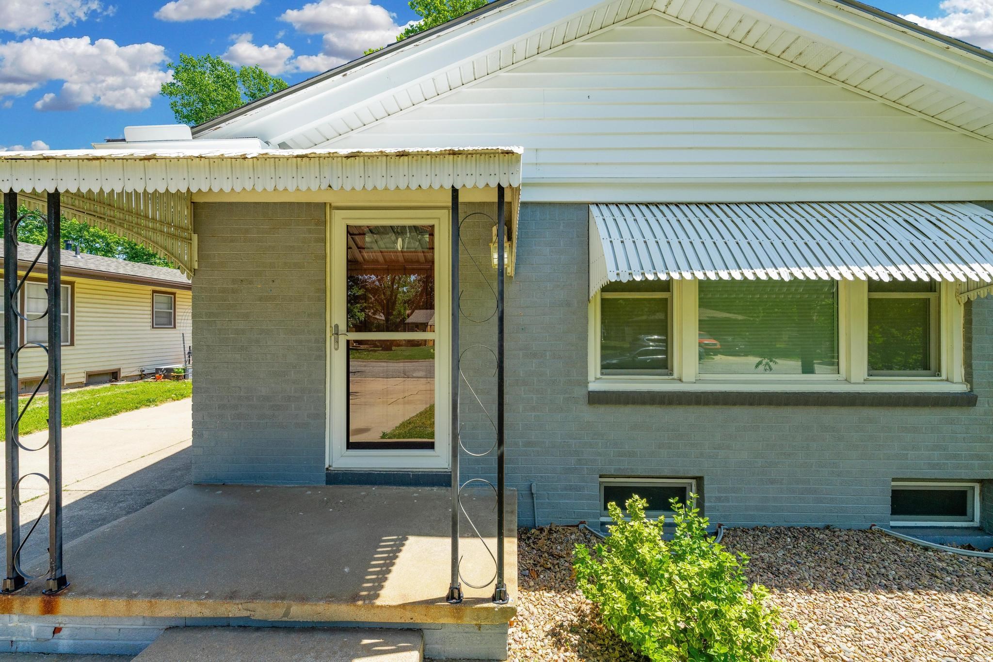 1932 N Sheridan Street Wichita KS 67203