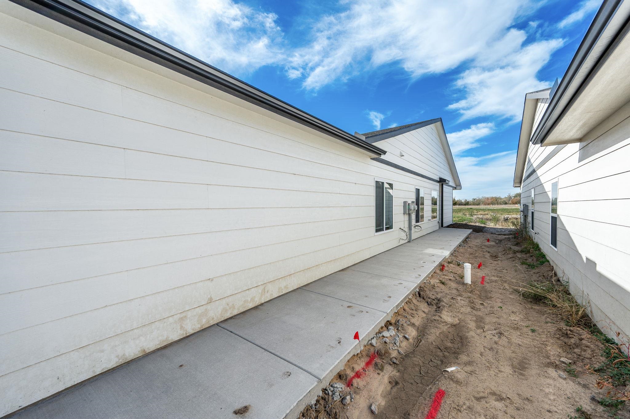 809 S Jay Valley Center KS 67147-8948