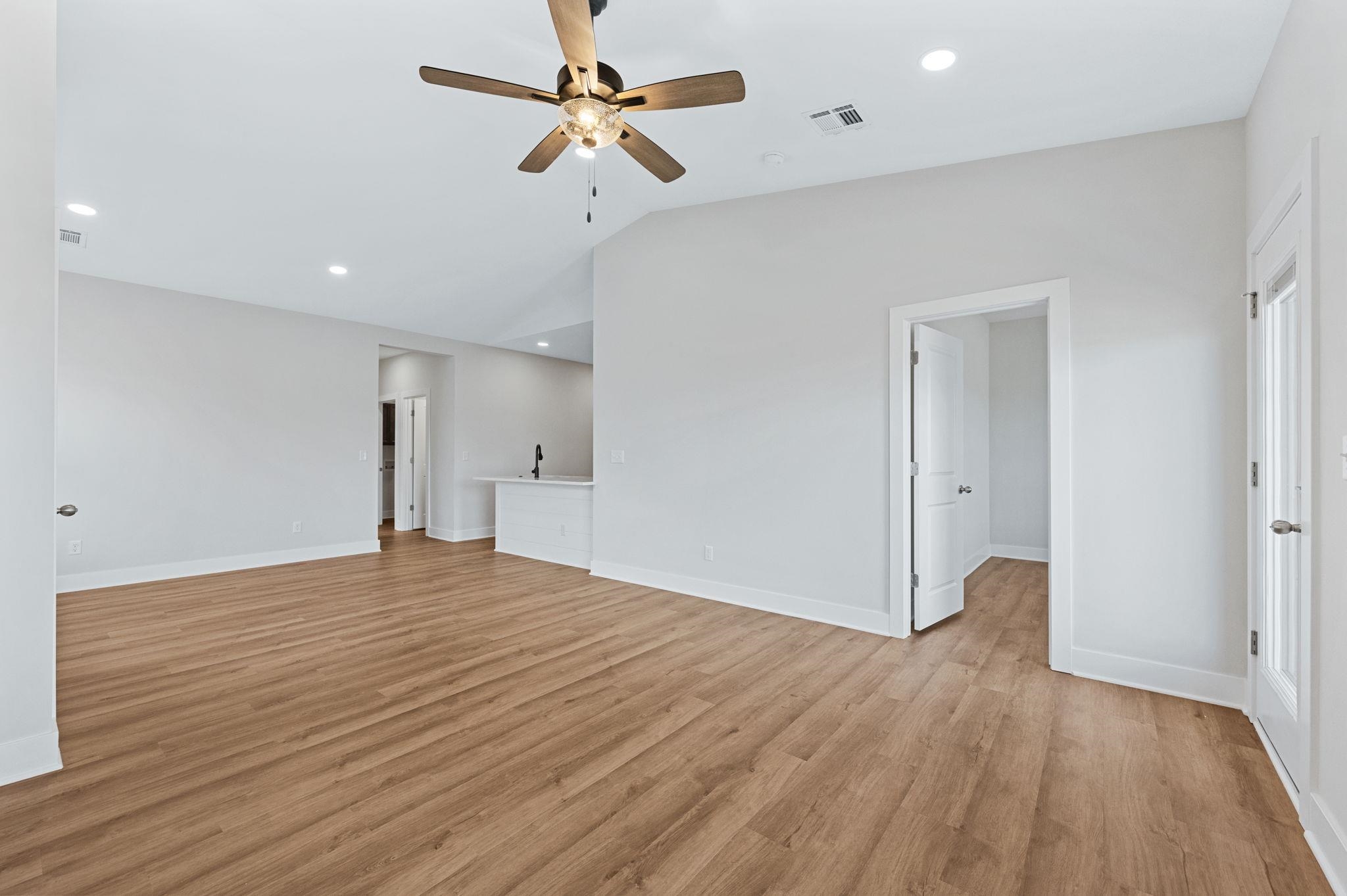 809 S Jay Valley Center KS 67147-8948