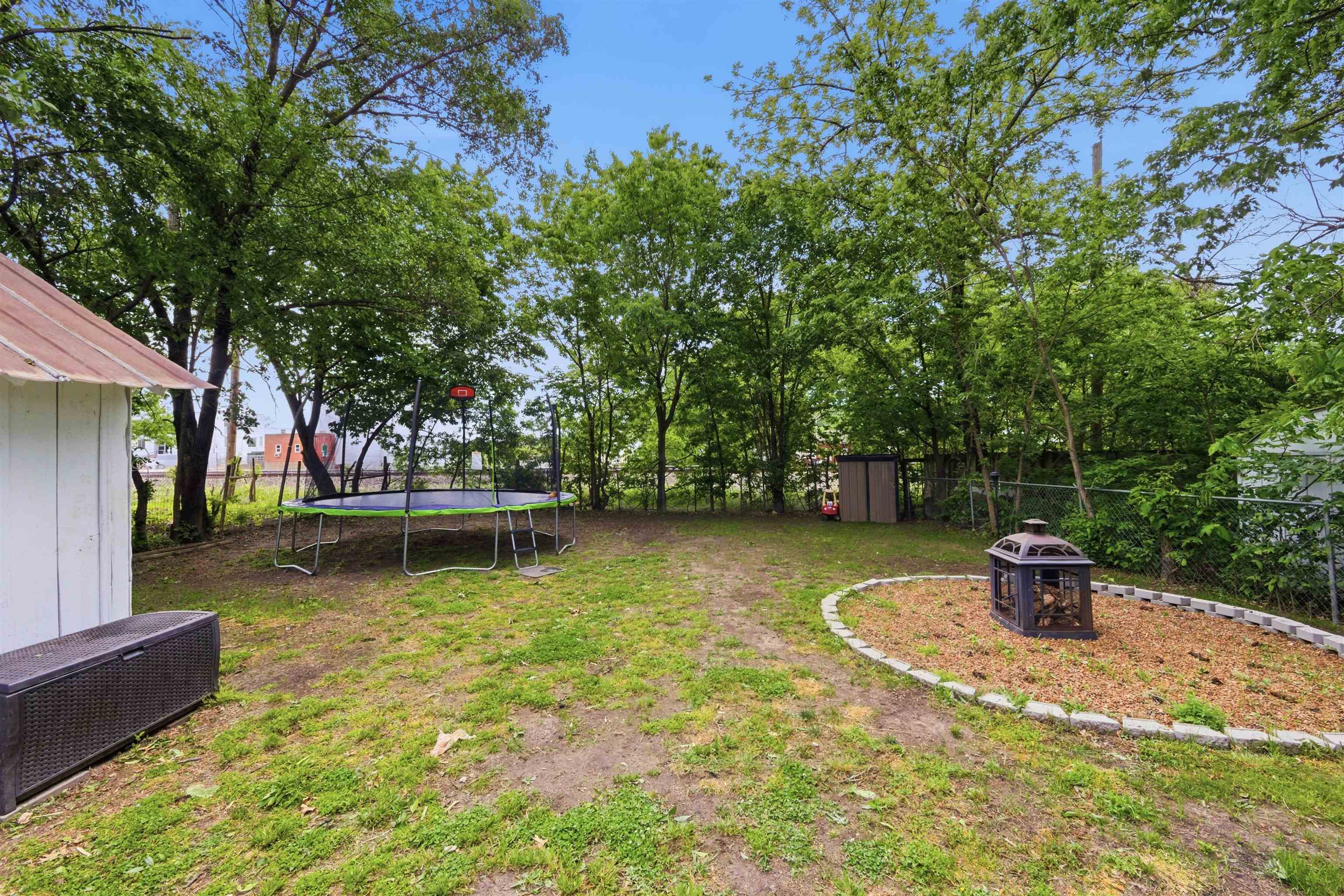 630 N Santa Fe Augusta KS 67010