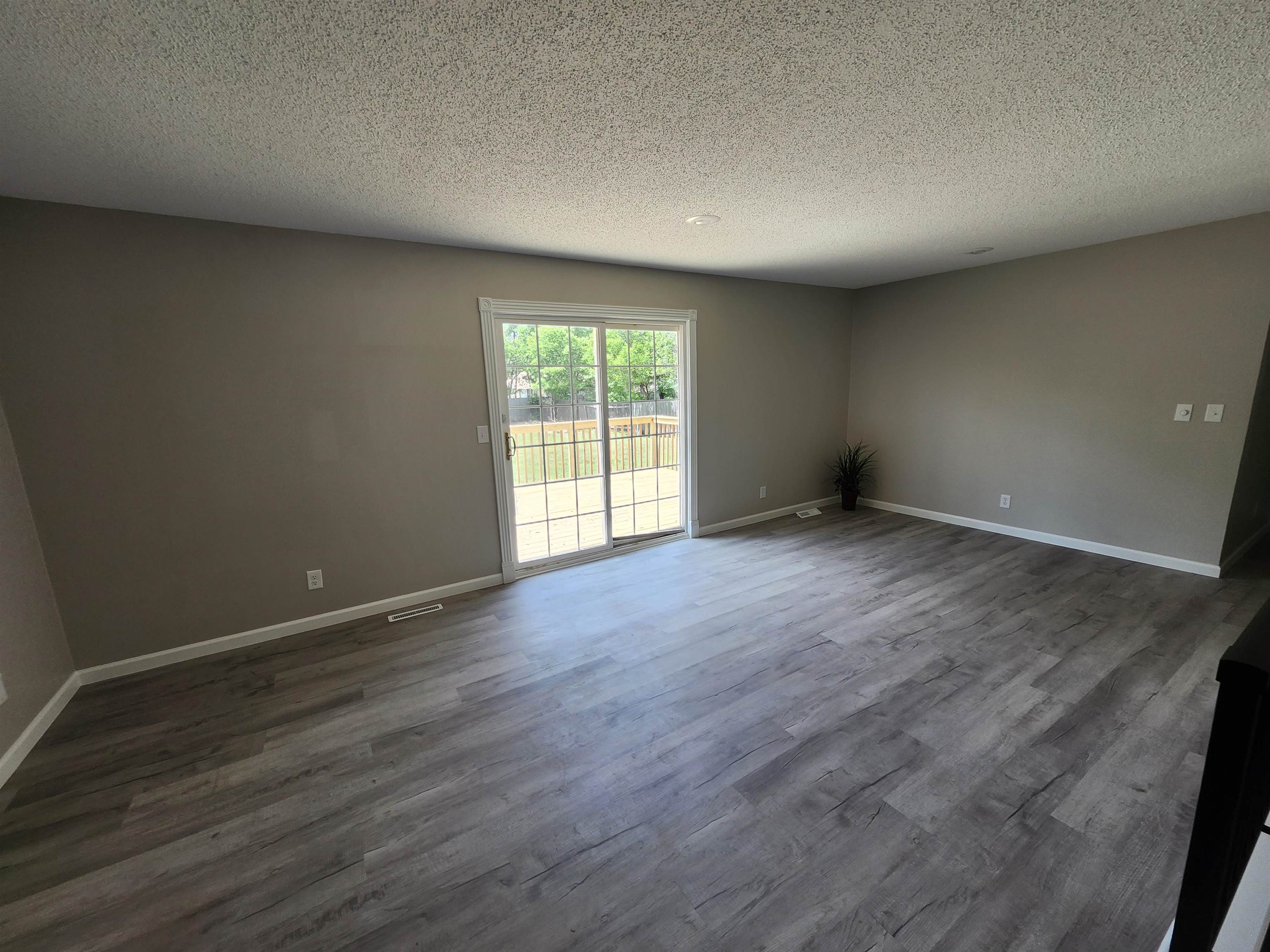 2417 N Battin Avenue Wichita KS 67220