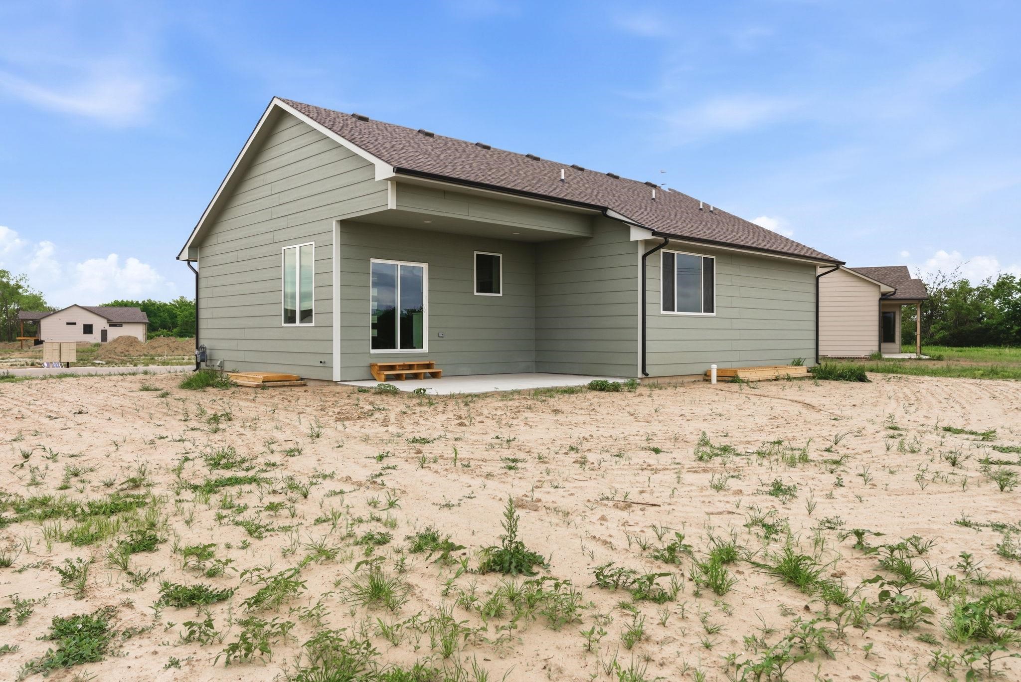 3513 S Bluelake Street Wichita KS 67215