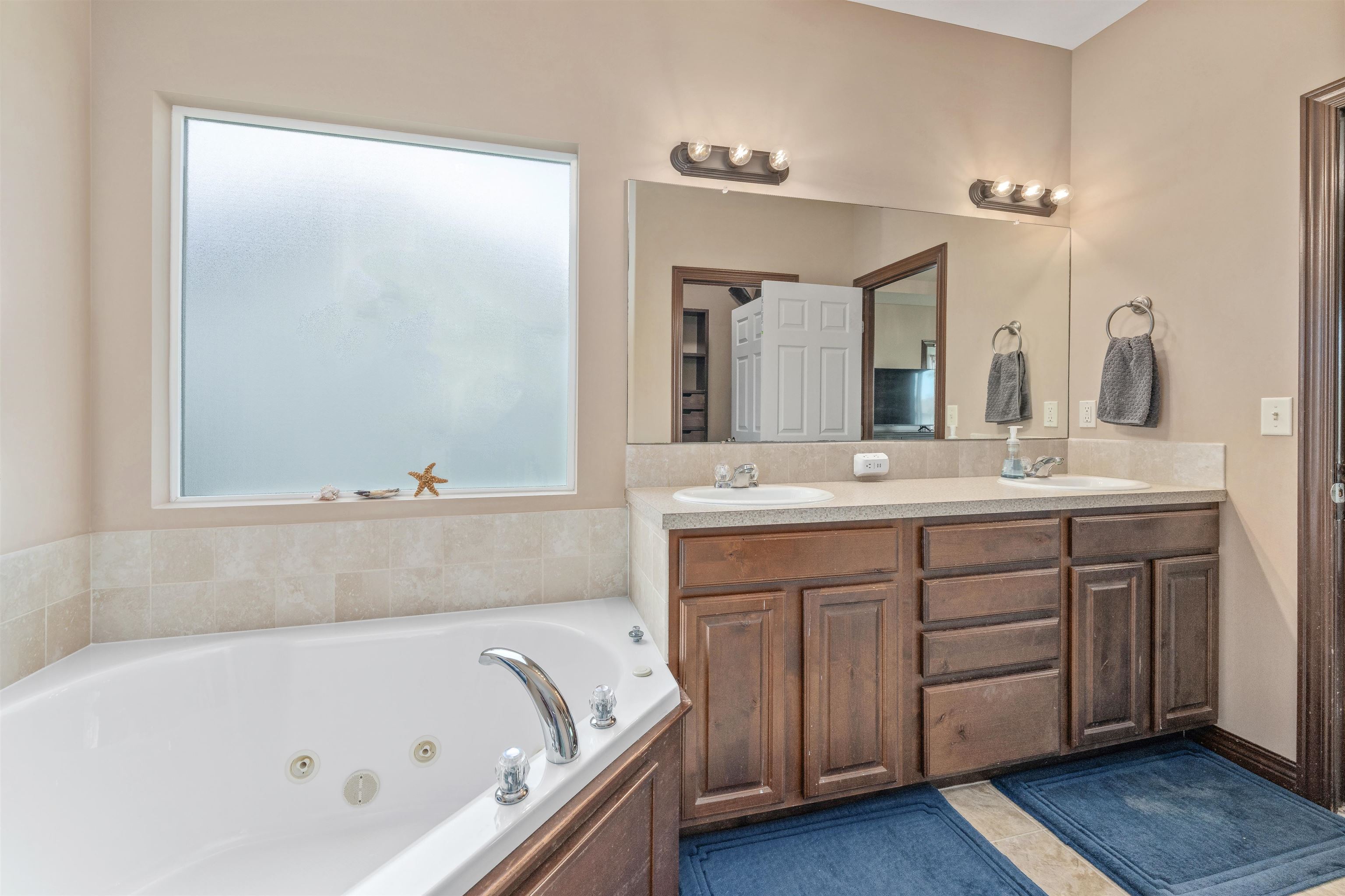 8720 W Conrey Street Wichita KS 67205