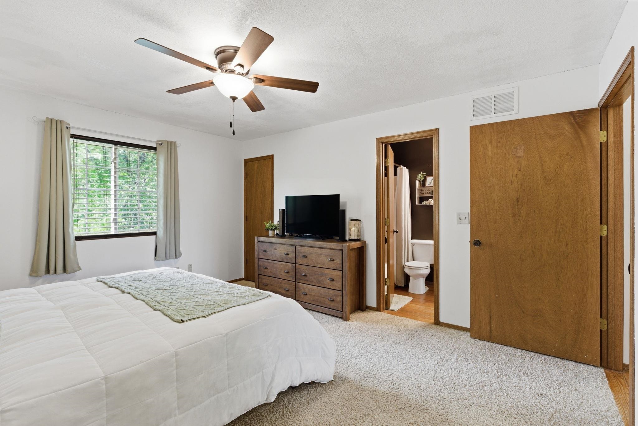 6351 N Grove Park City KS 67219