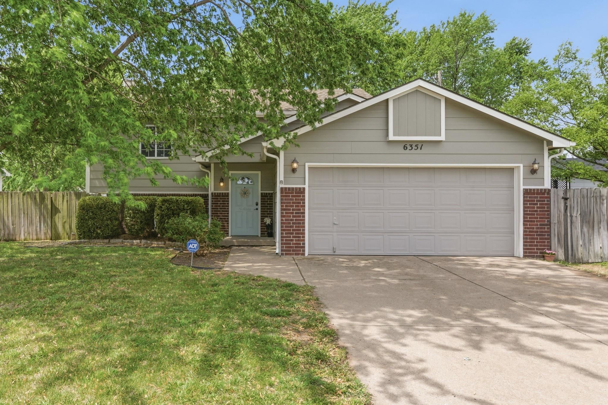 6351 N Grove Park City KS 67219