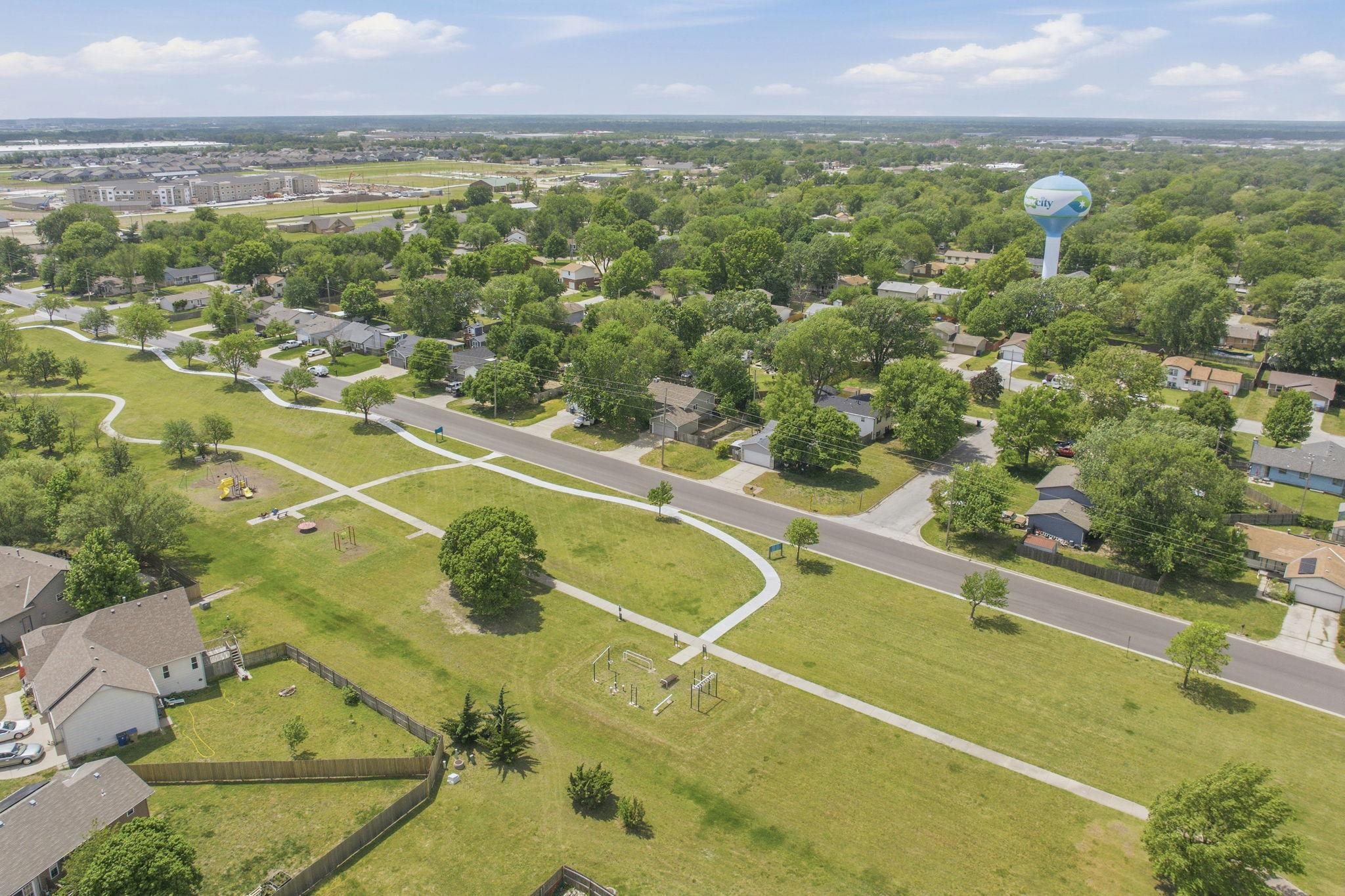 6351 N Grove Park City KS 67219