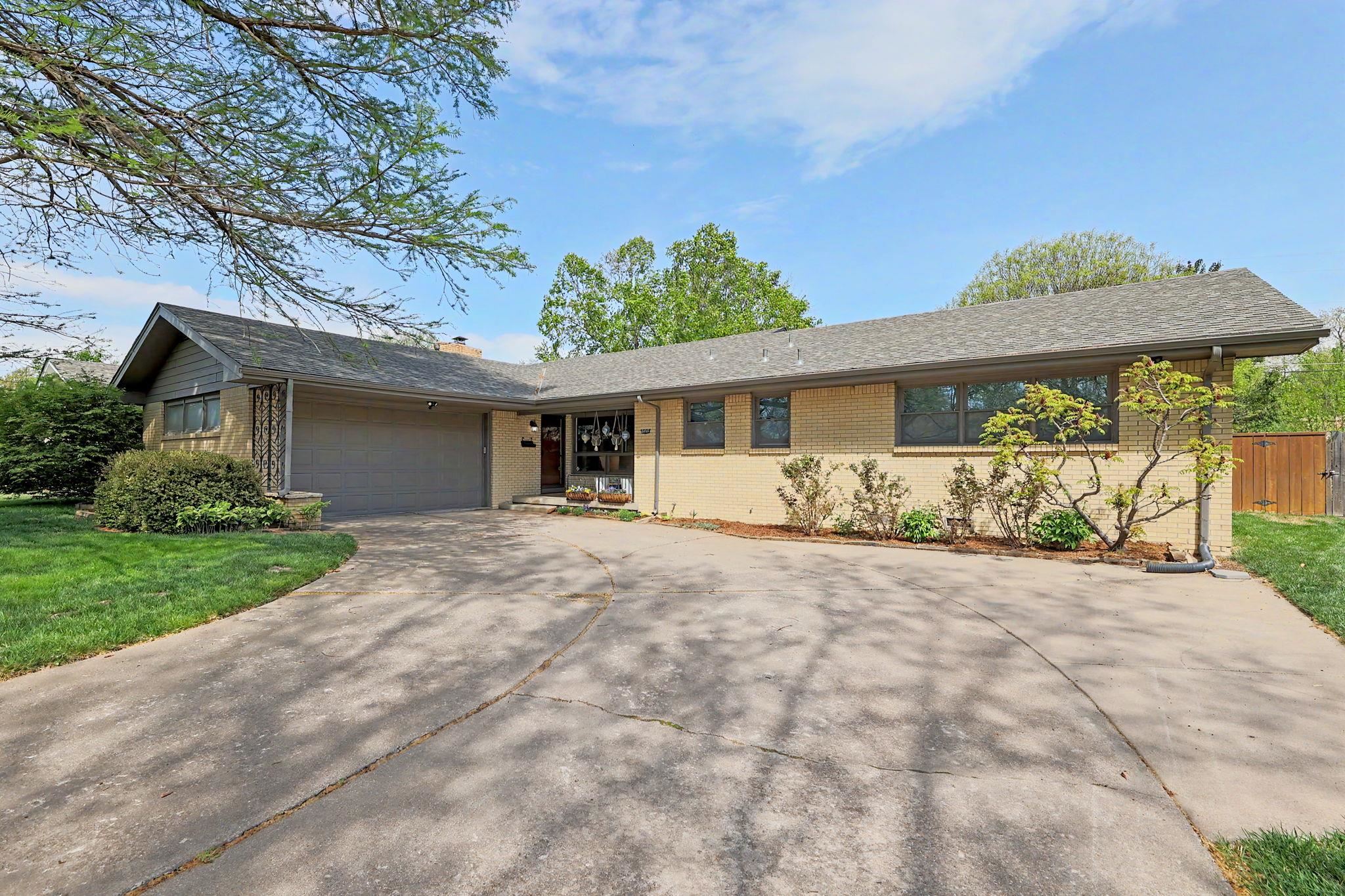 6512 E Murdock Avenue Wichita KS 67206