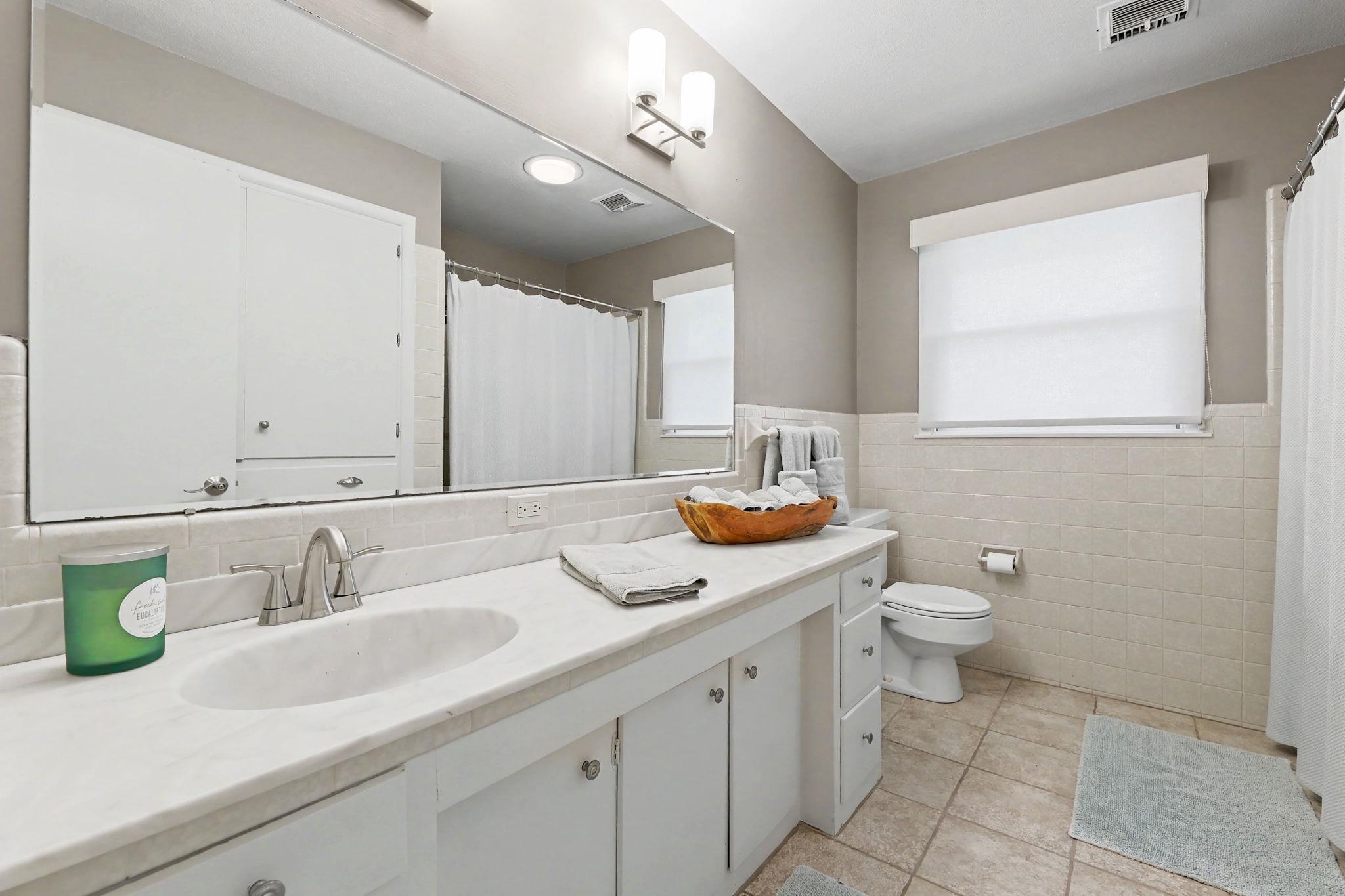 6512 E Murdock Avenue Wichita KS 67206