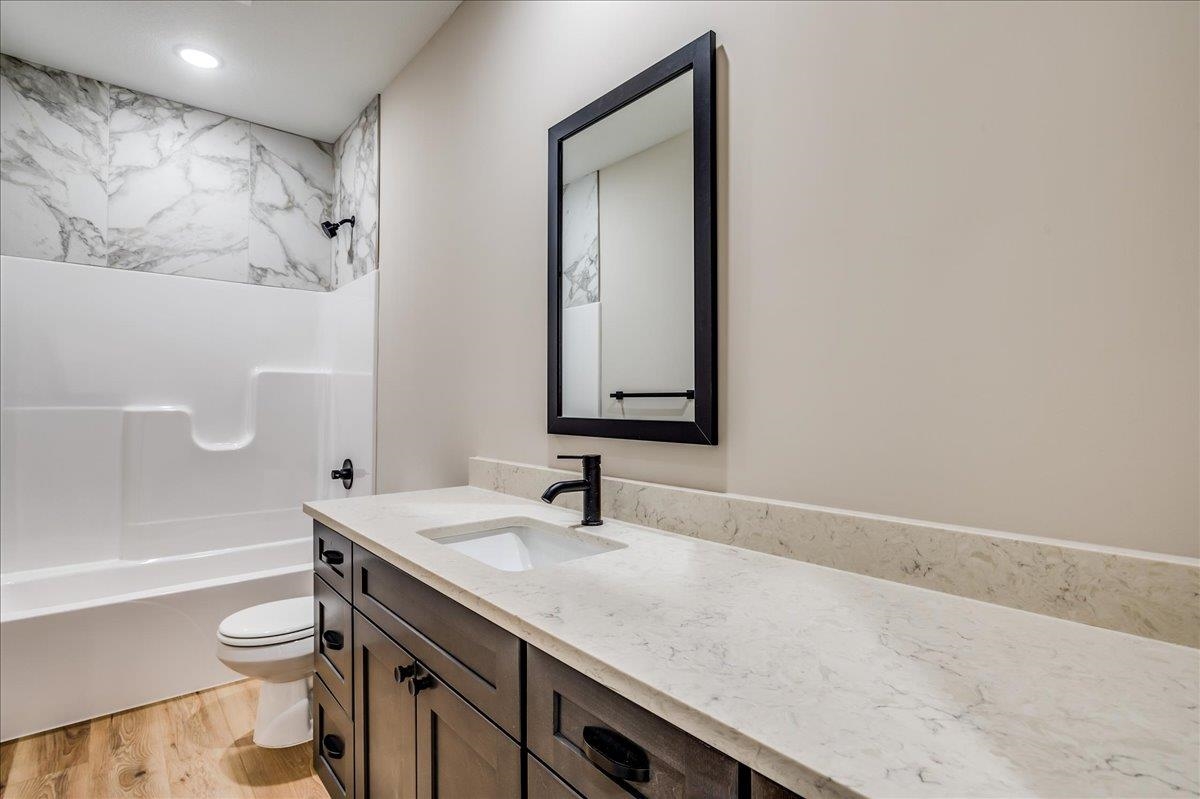 178 S Wellcrest Court Wichita KS 67052