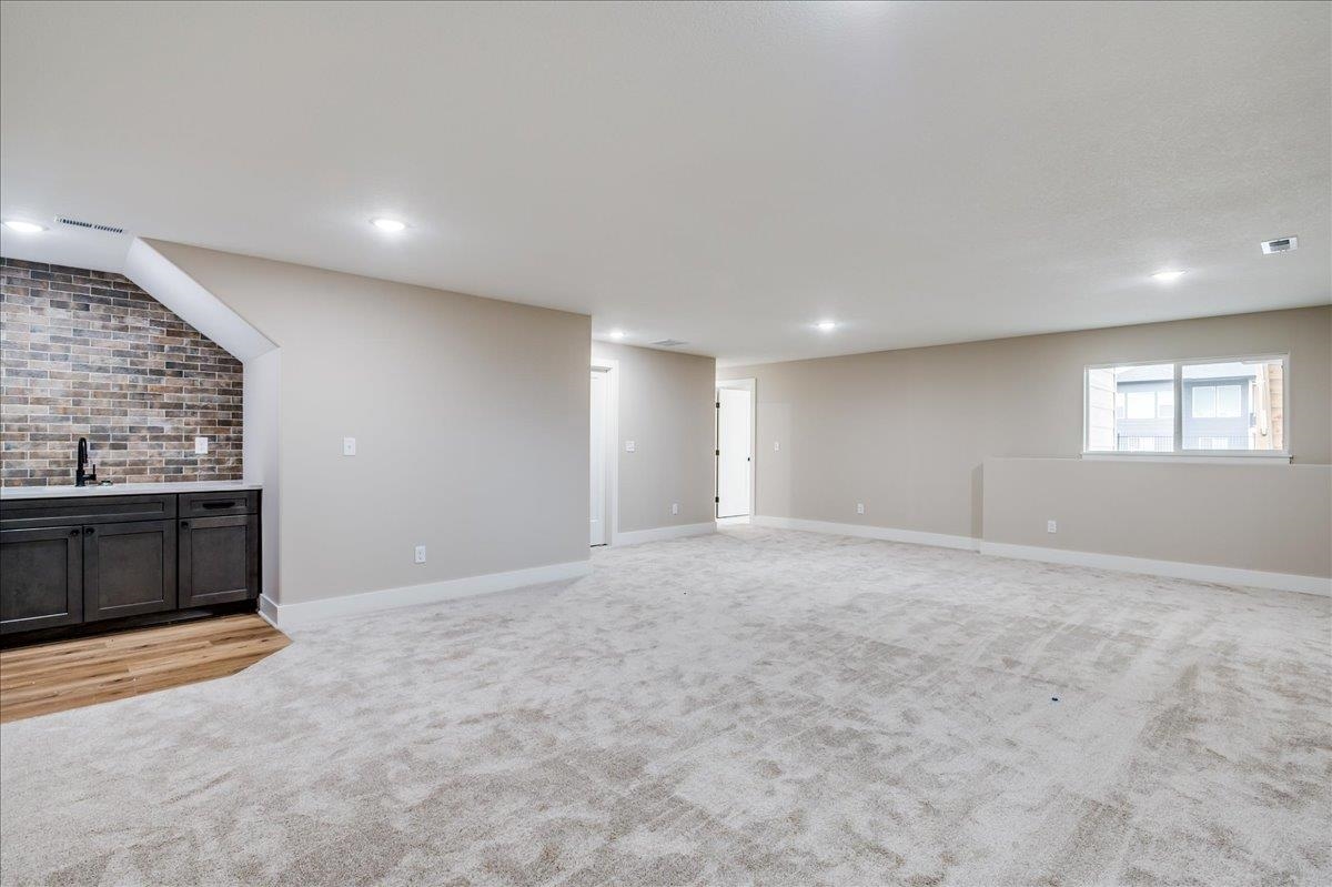 178 S Wellcrest Court Wichita KS 67052