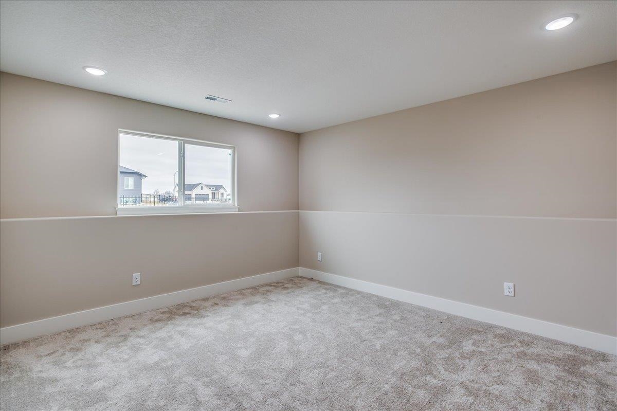 178 S Wellcrest Court Wichita KS 67052