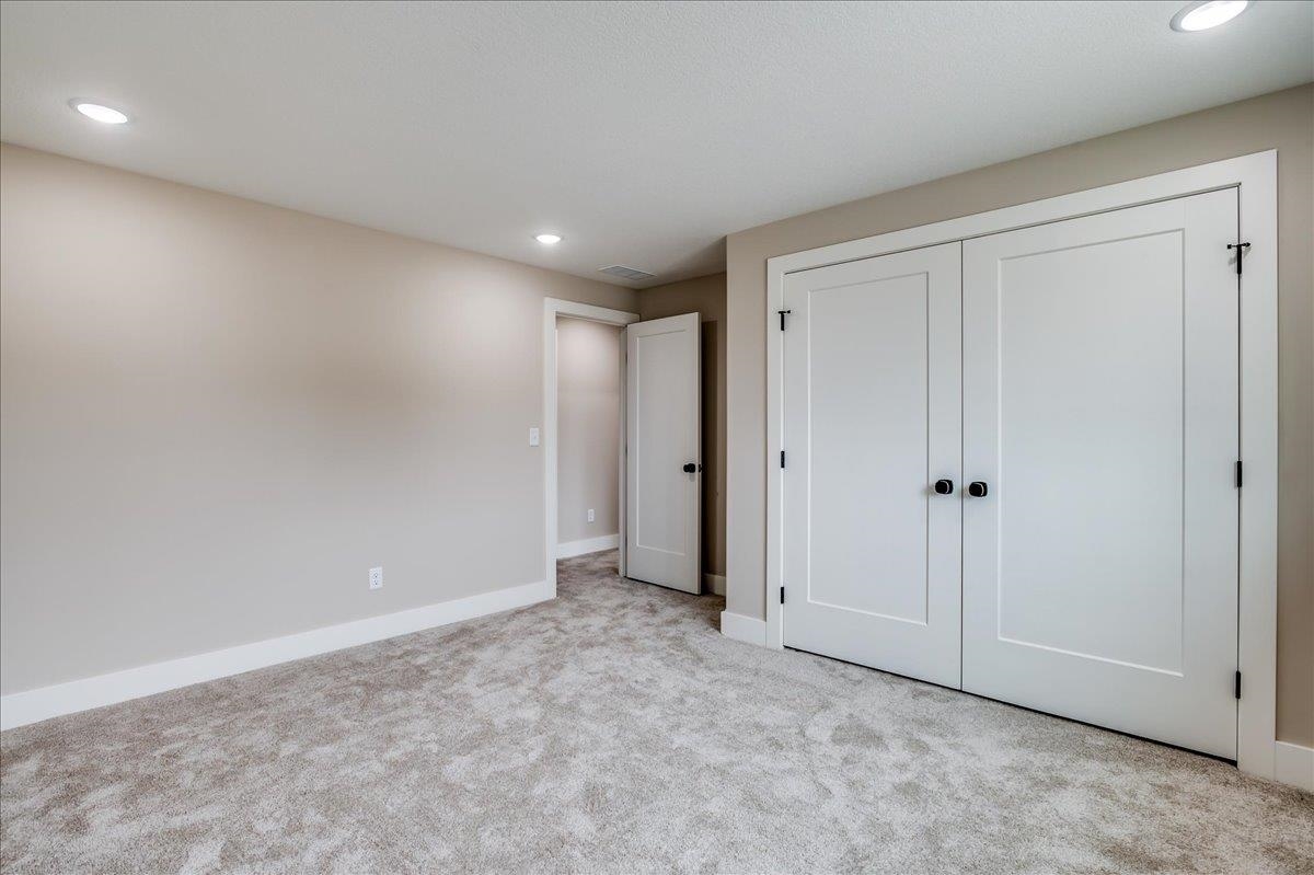 178 S Wellcrest Court Wichita KS 67052