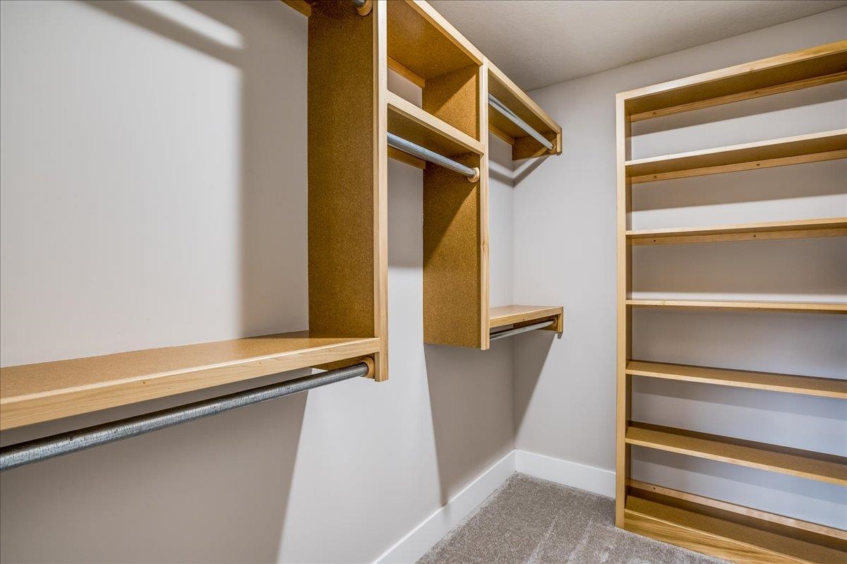 178 S Wellcrest Court Wichita KS 67052