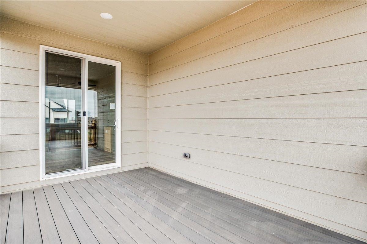 178 S Wellcrest Court Wichita KS 67052