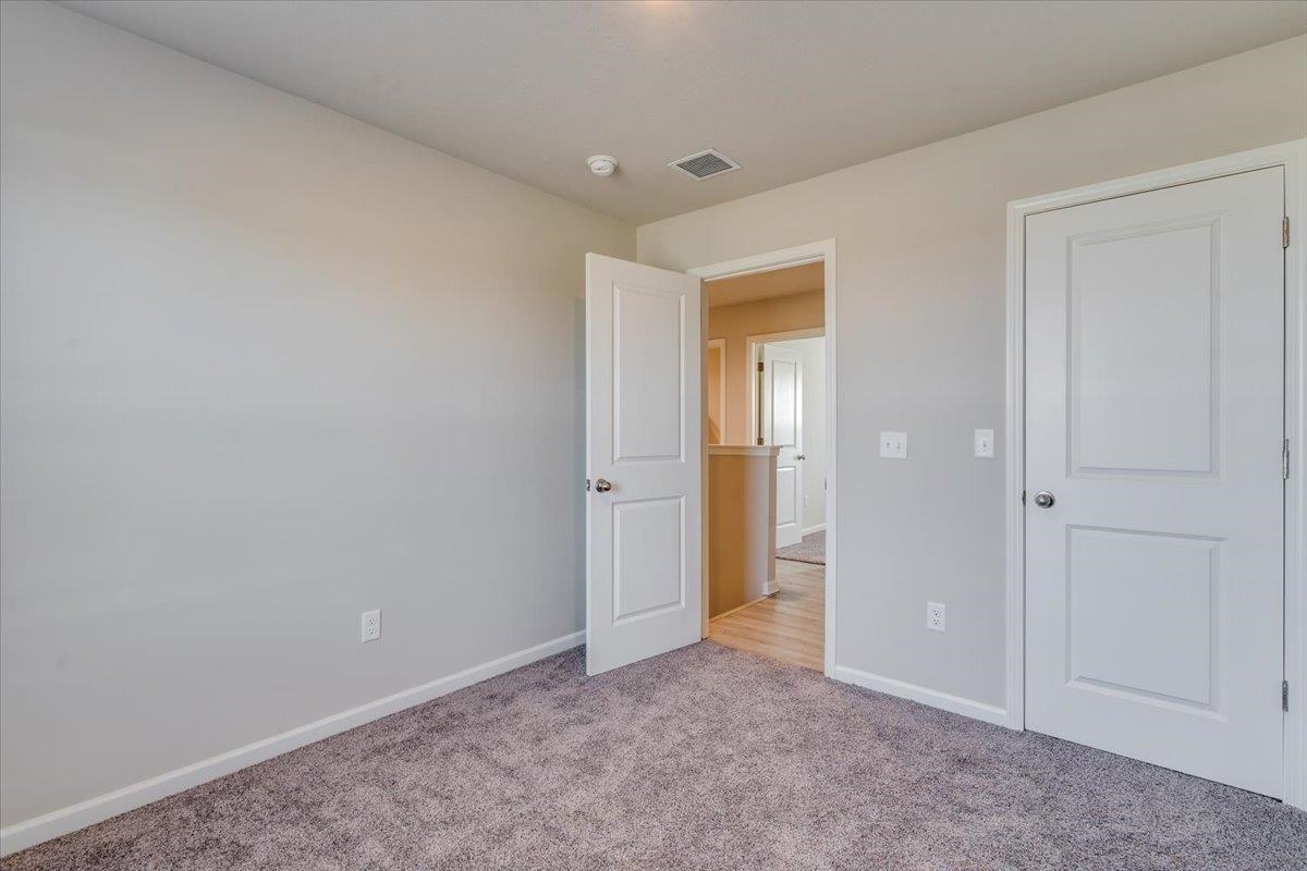 5260 N Cambridge Bel Aire KS 67226