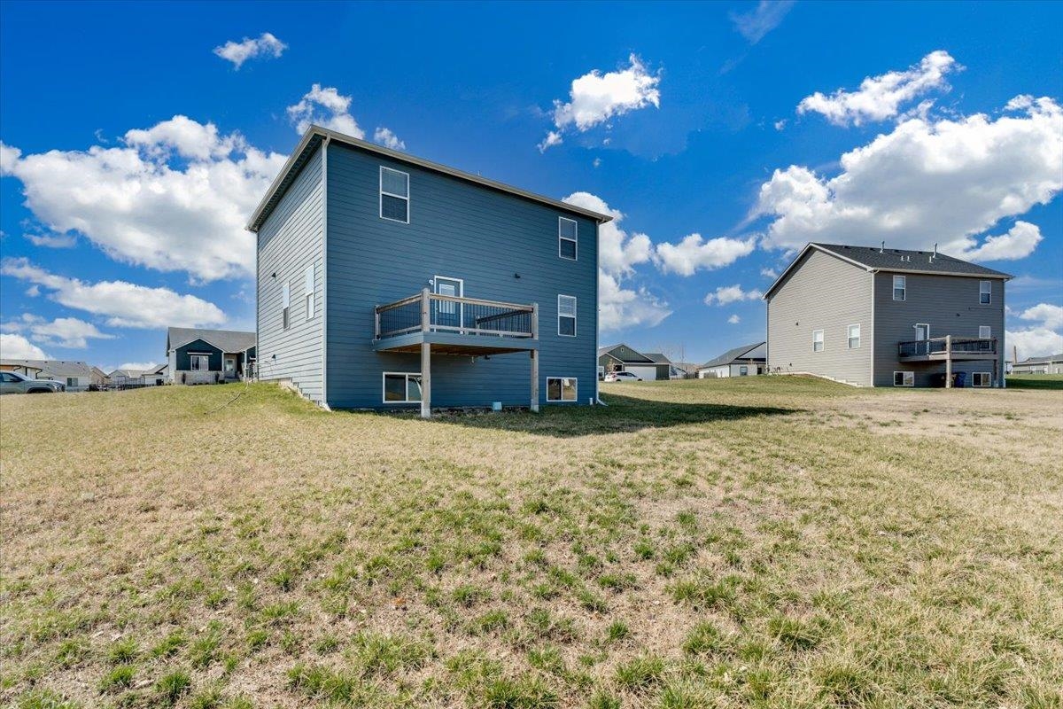 5260 N Cambridge Bel Aire KS 67226