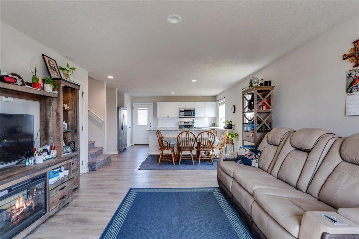 5260 N Cambridge Bel Aire KS 67226