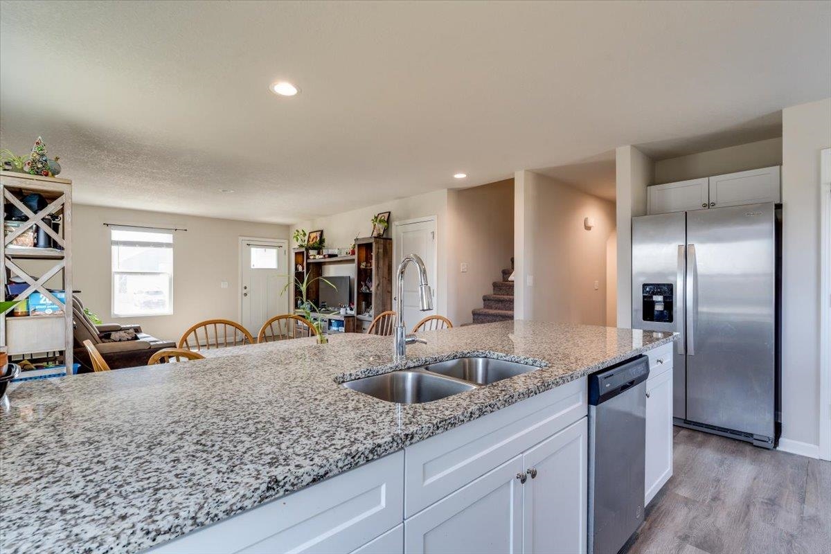 5260 N Cambridge Bel Aire KS 67226