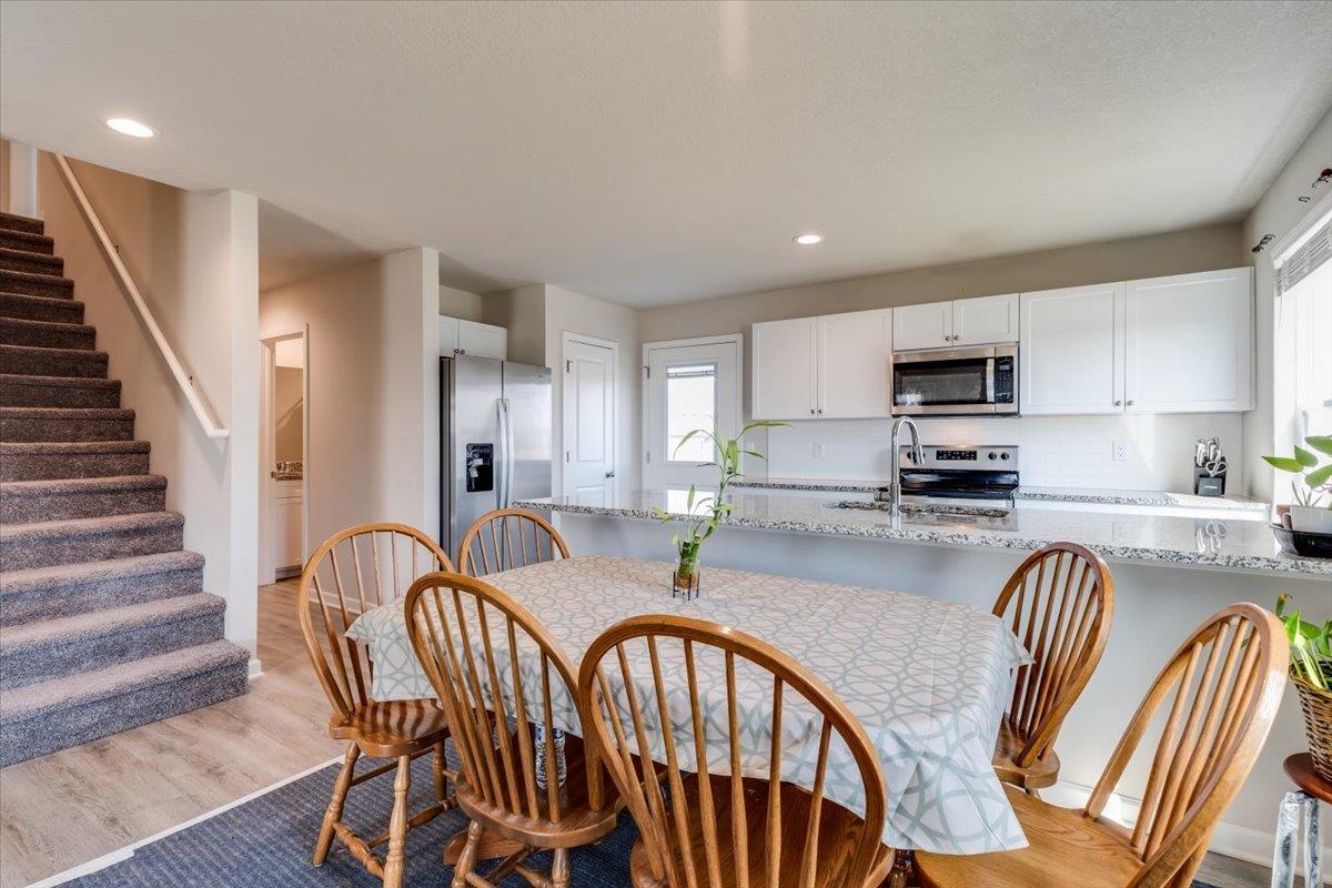 5260 N Cambridge Bel Aire KS 67226