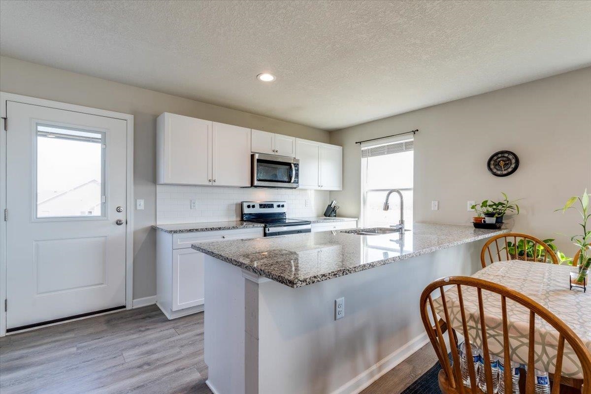 5260 N Cambridge Bel Aire KS 67226