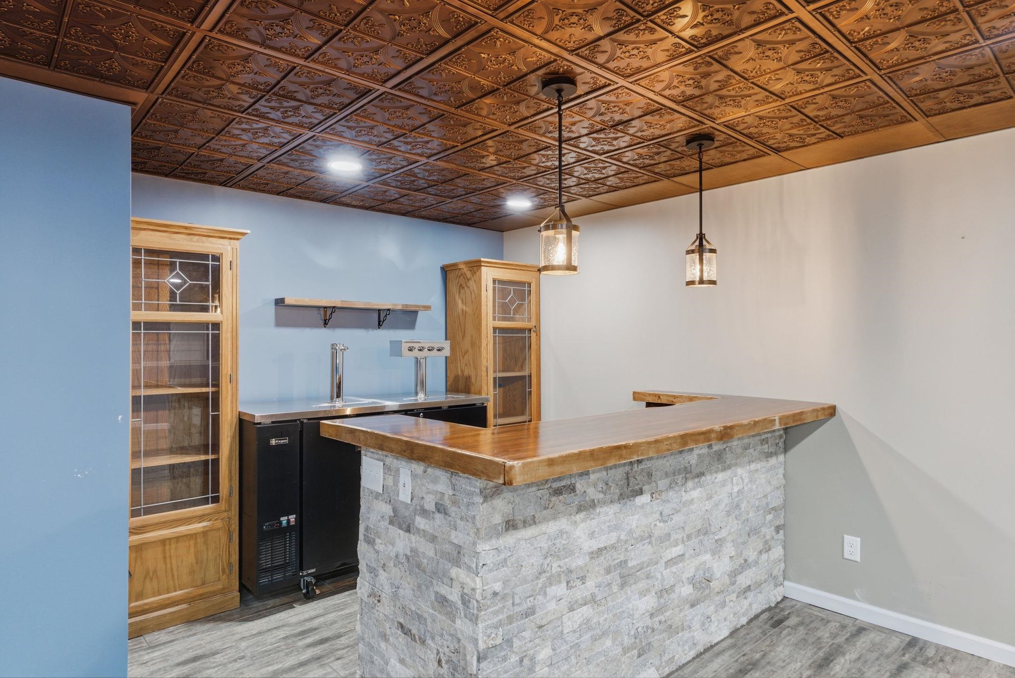 906 E Splitwood Way Derby KS 67037