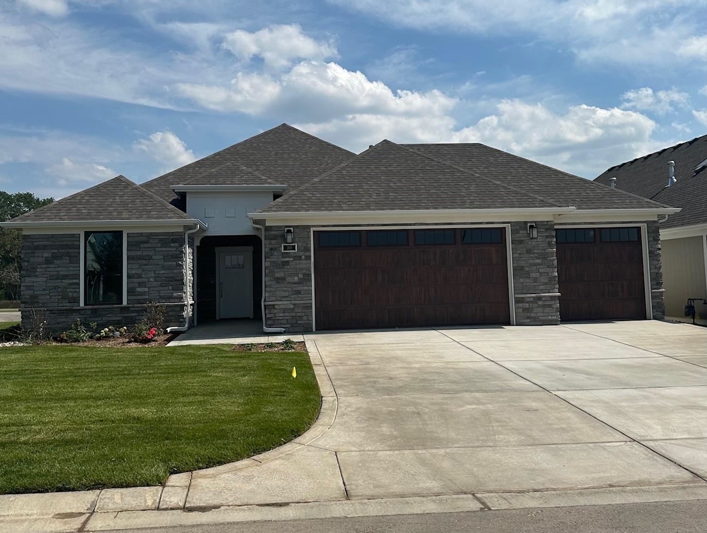 202 S Legacy Way Andover KS 67002