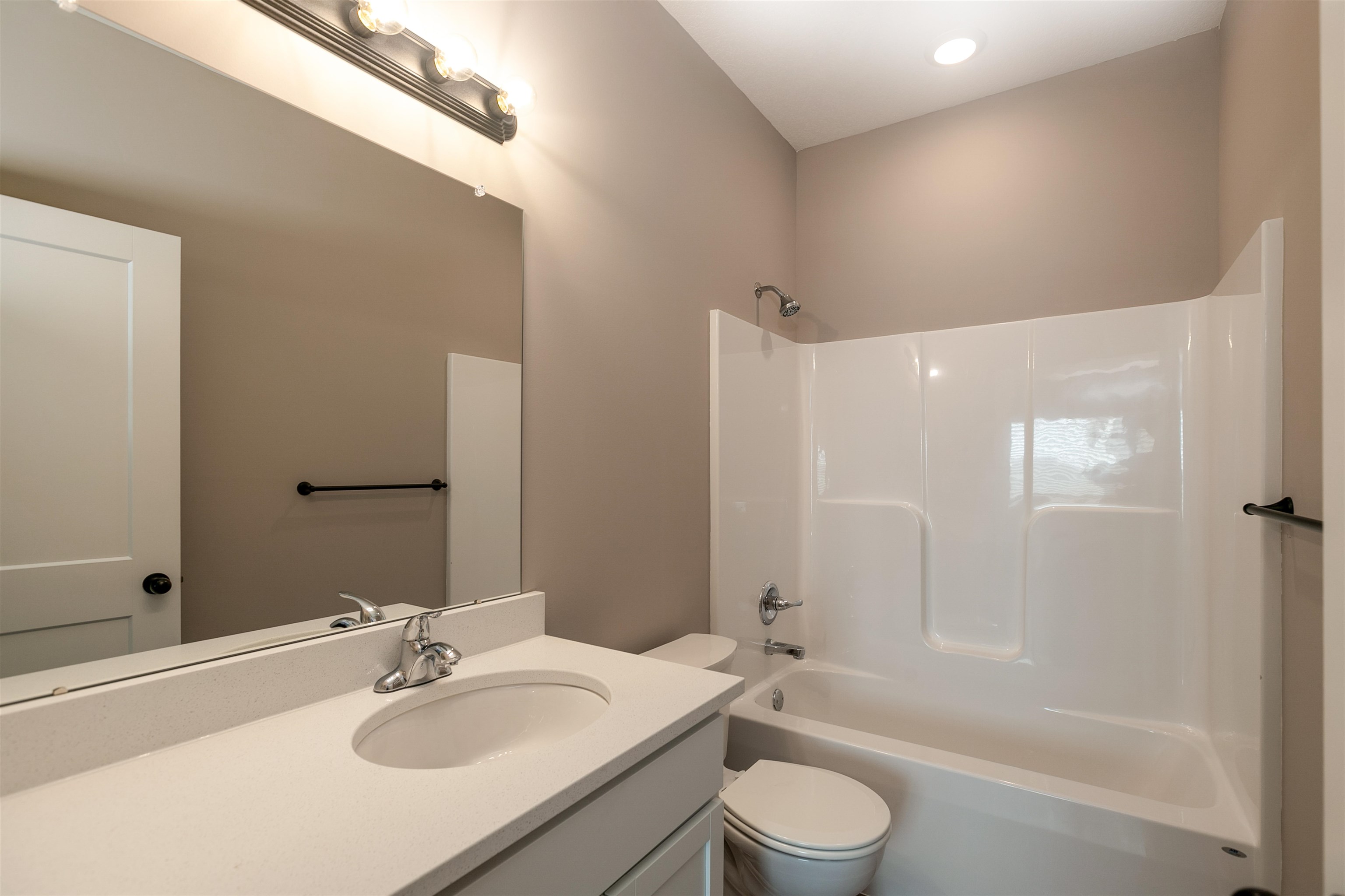 5408 N Sandkey Wichita KS 67204
