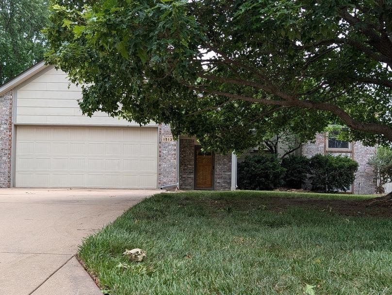 1513 E Mcclelland Drive Derby KS 67037