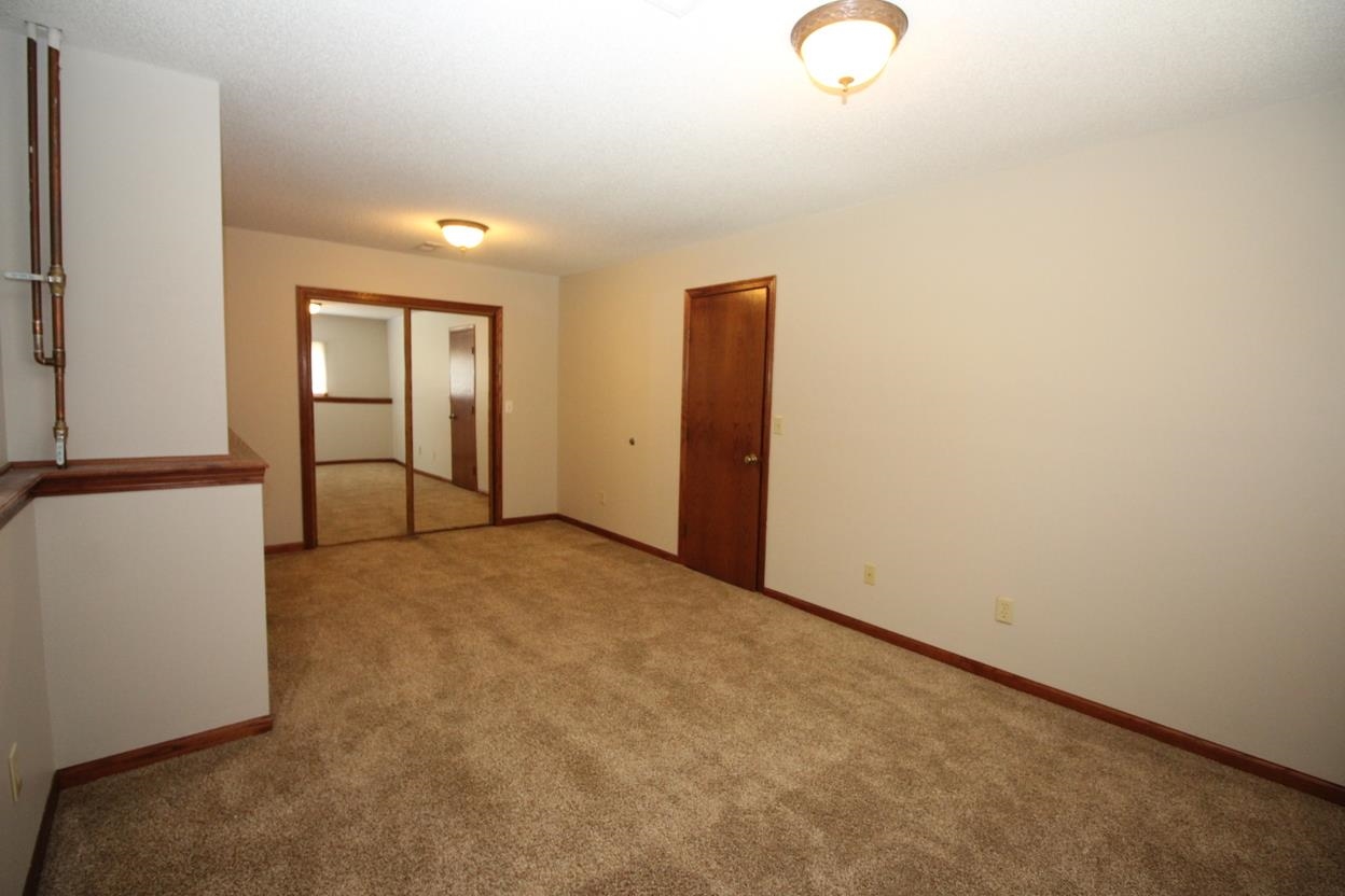 1513 E Mcclelland Drive Derby KS 67037