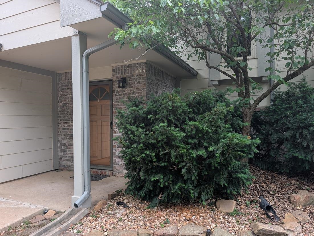 1513 E Mcclelland Drive Derby KS 67037
