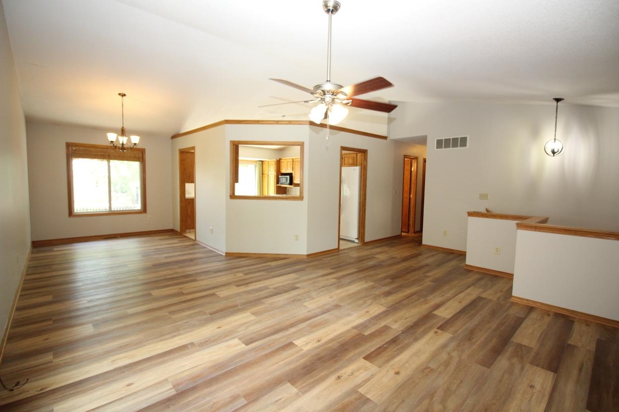 1513 E Mcclelland Drive Derby KS 67037