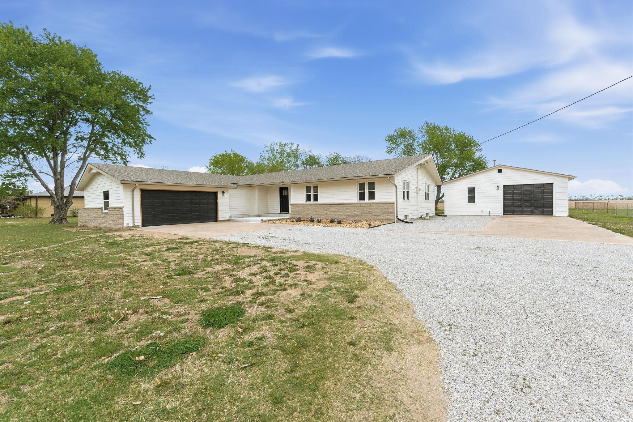1418 N Meridian Road Peck KS 67120