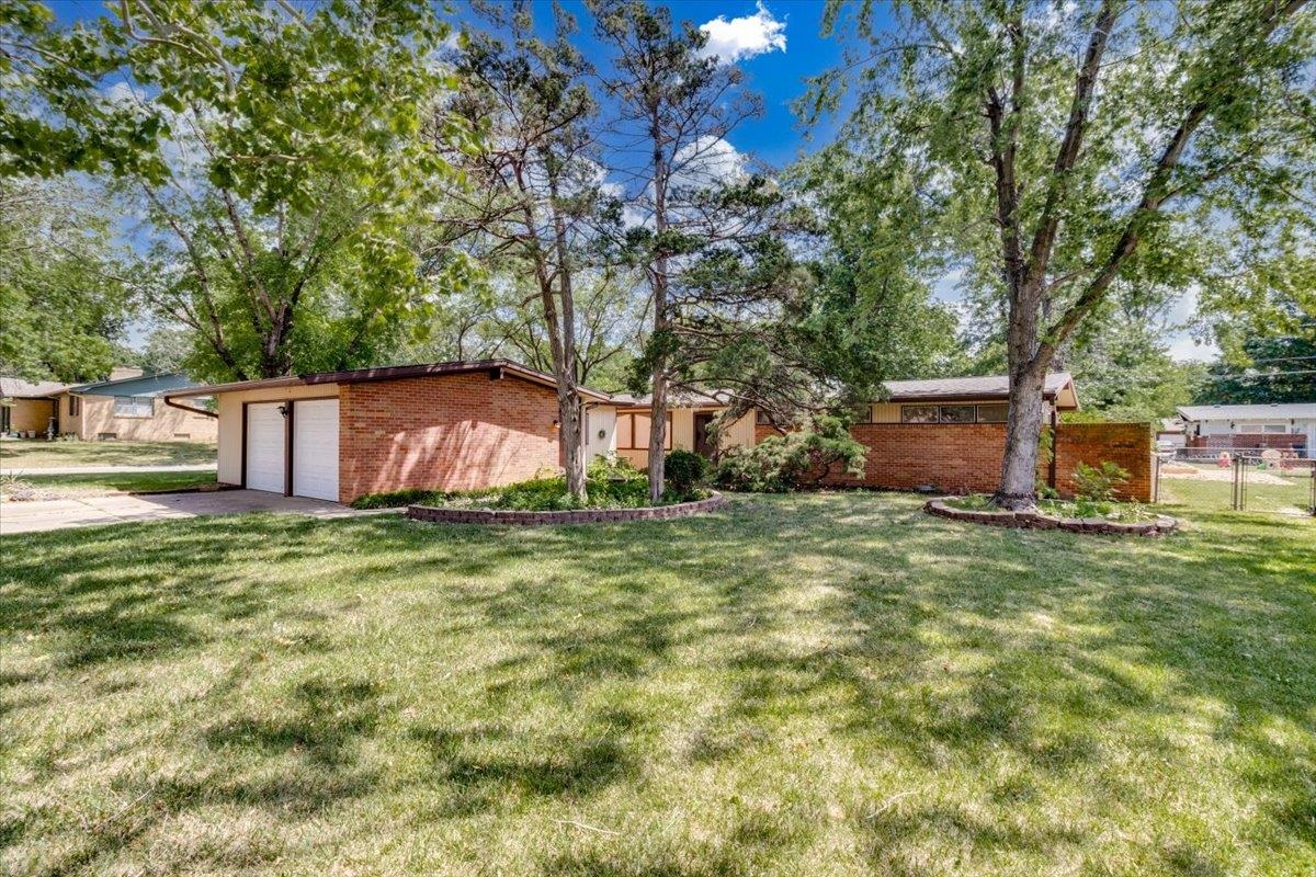 826 N Crestline Street Wichita KS 67212