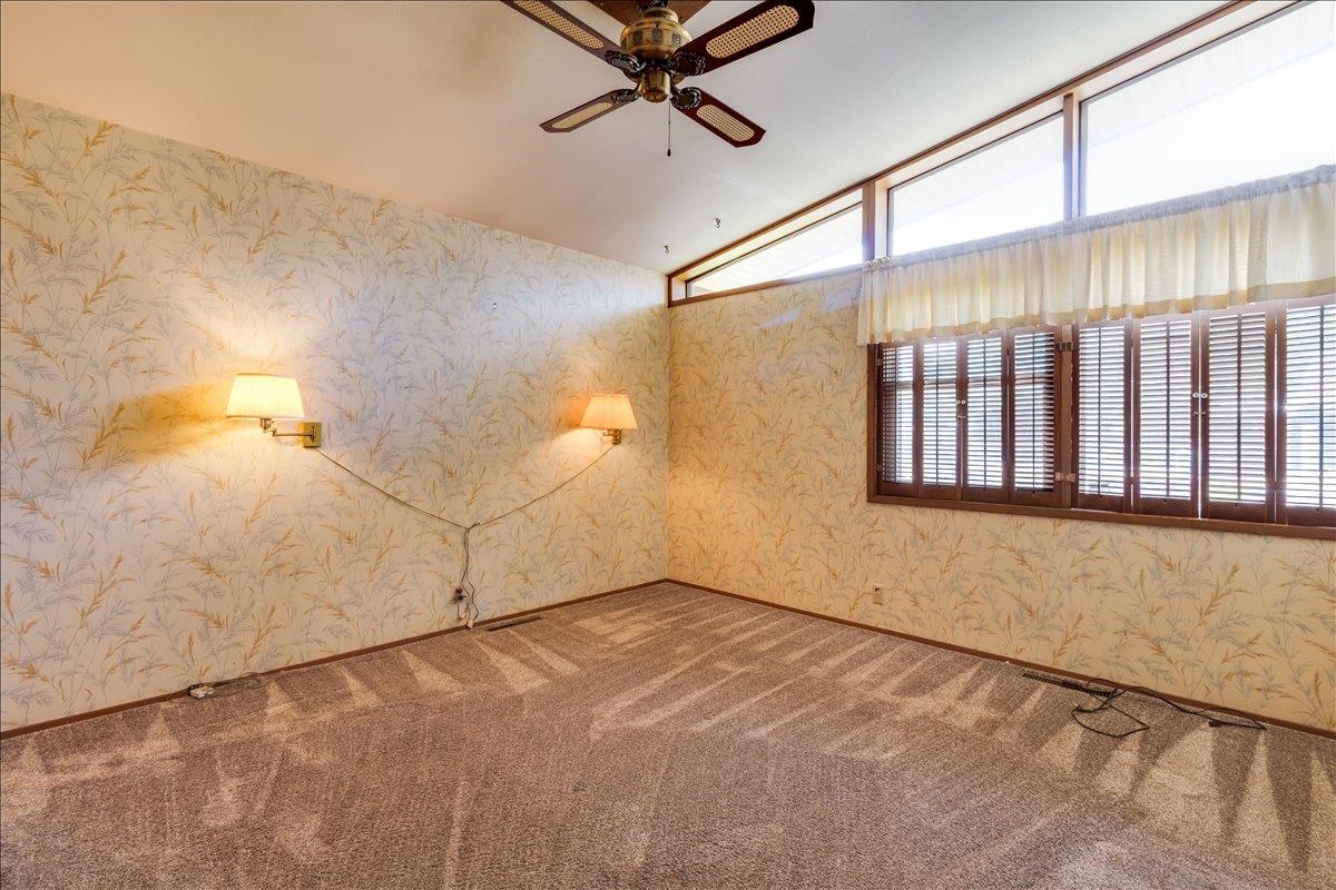 826 N Crestline Street Wichita KS 67212