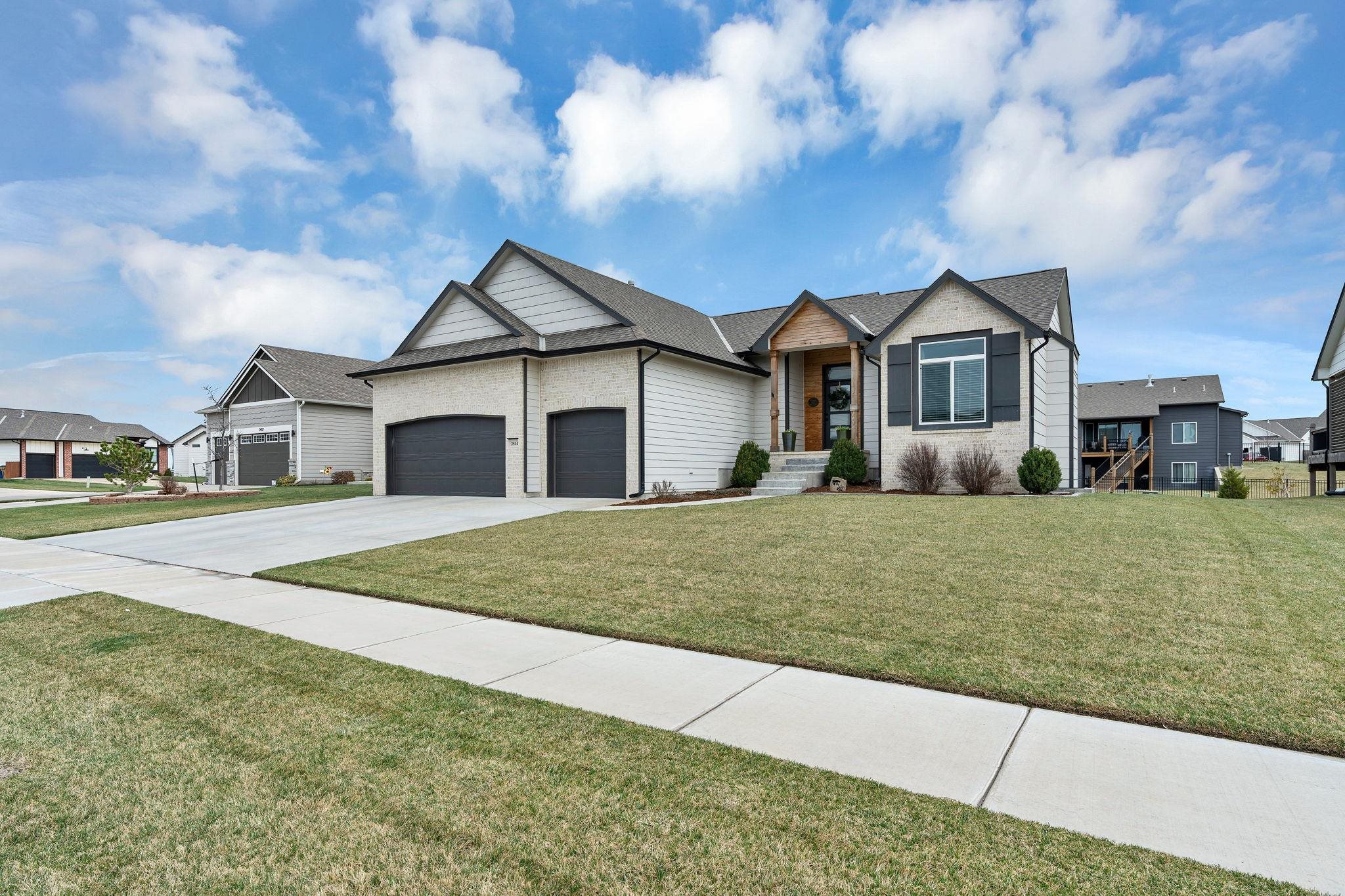 2544 N Quartz Street Andover KS 67002