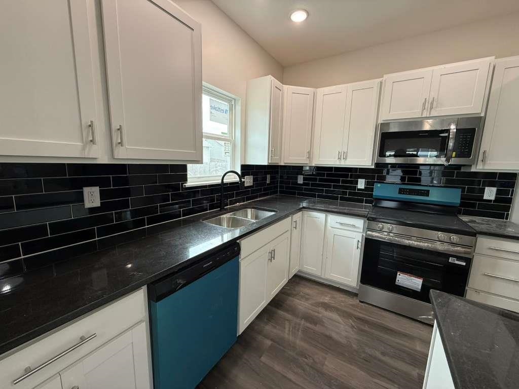 8968 E Forbes Circle Bel Aire KS 67226