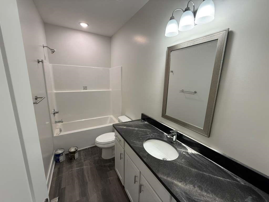 8968 E Forbes Circle Bel Aire KS 67226