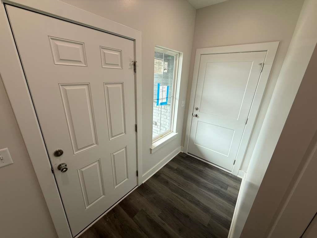 8968 E Forbes Circle Bel Aire KS 67226