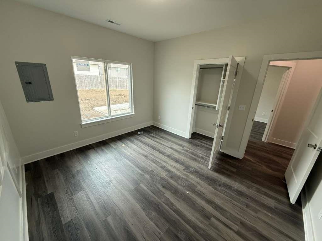 8968 E Forbes Circle Bel Aire KS 67226