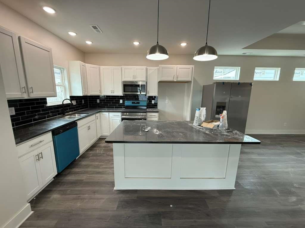 8968 E Forbes Circle Bel Aire KS 67226