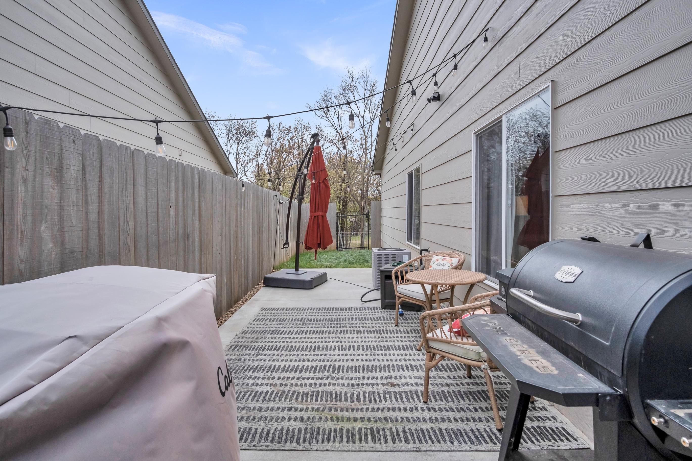 12123 W Shadow Lakes Street Wichita KS 67205